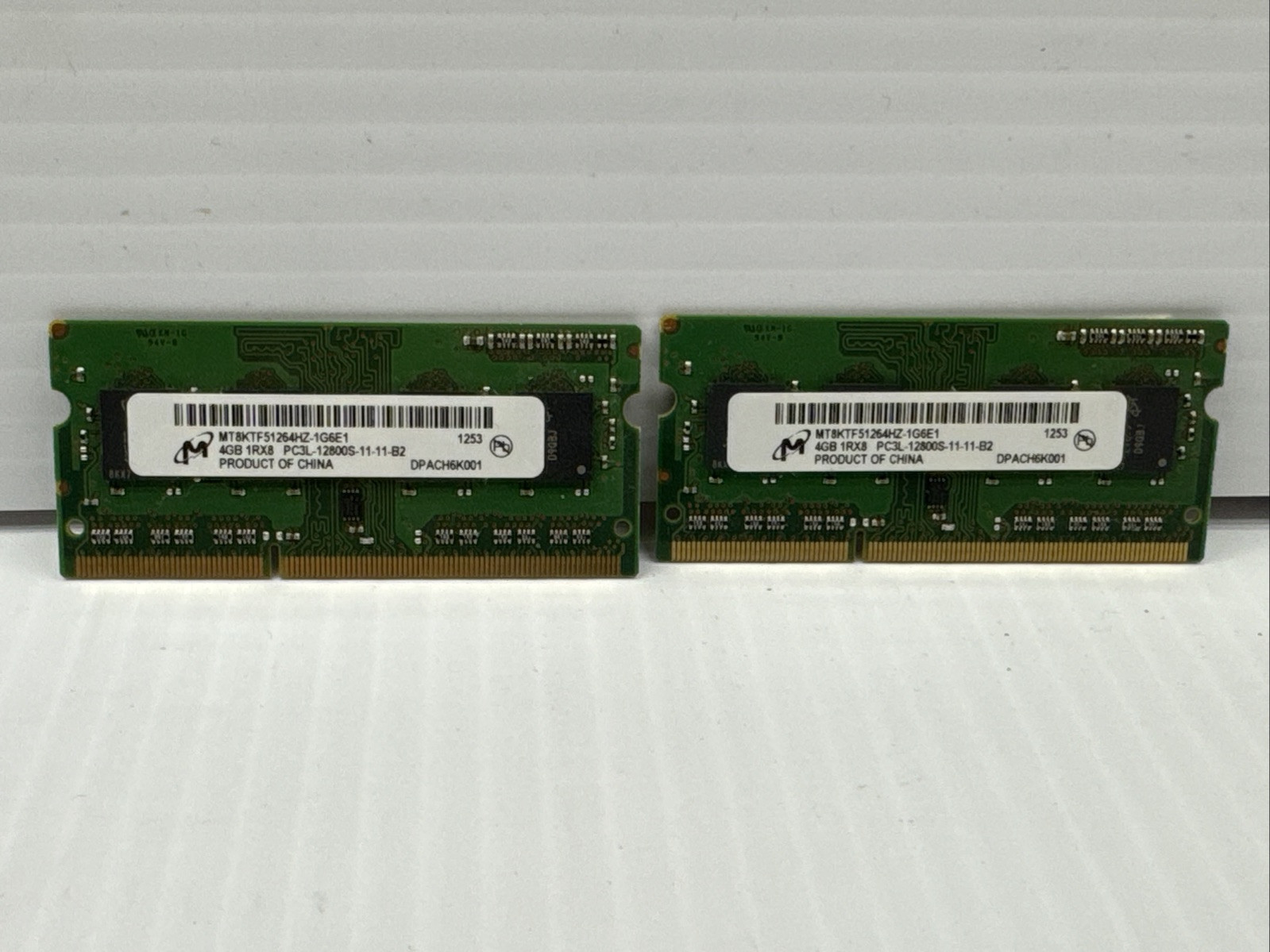 MT8KTF51264HZ-1G6E1 OEM Micron Laptop Memory 4GB 1Rx8 PC3L-12800S-11-11-B2