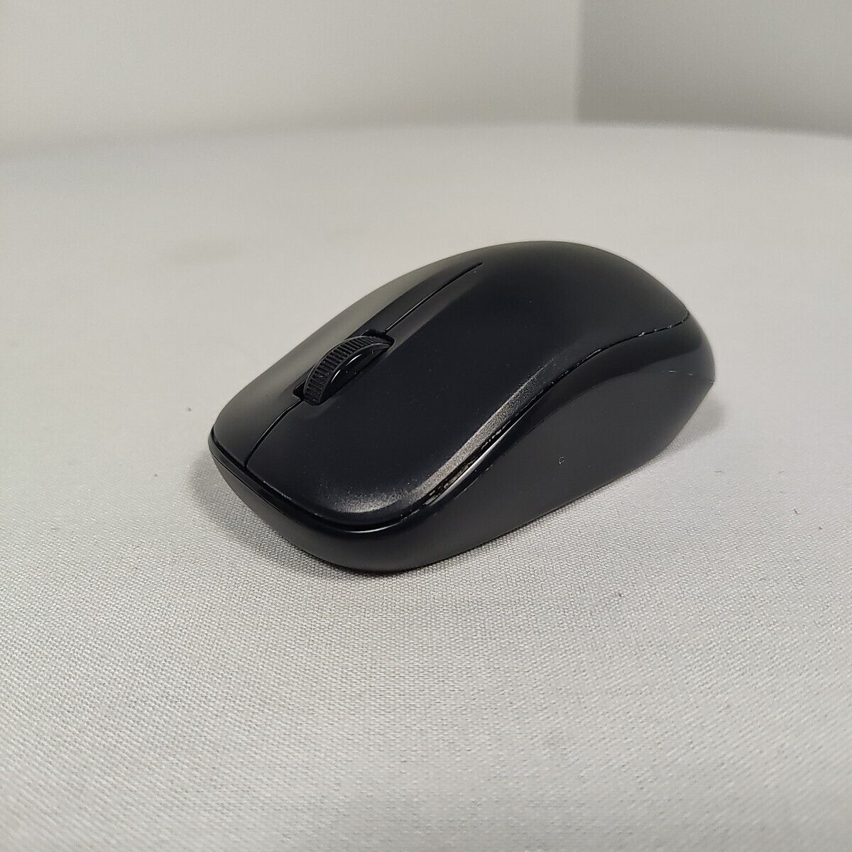 Seenda Wireless Mouse Black 2- Button Noiseless Click 2.4G Plug & Play