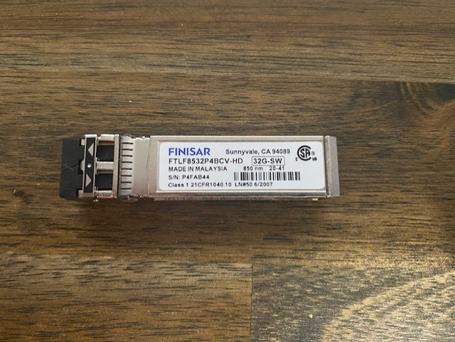 Finisar FTLF8532P4BCV-HD 32G-SW SFP+ 850nm