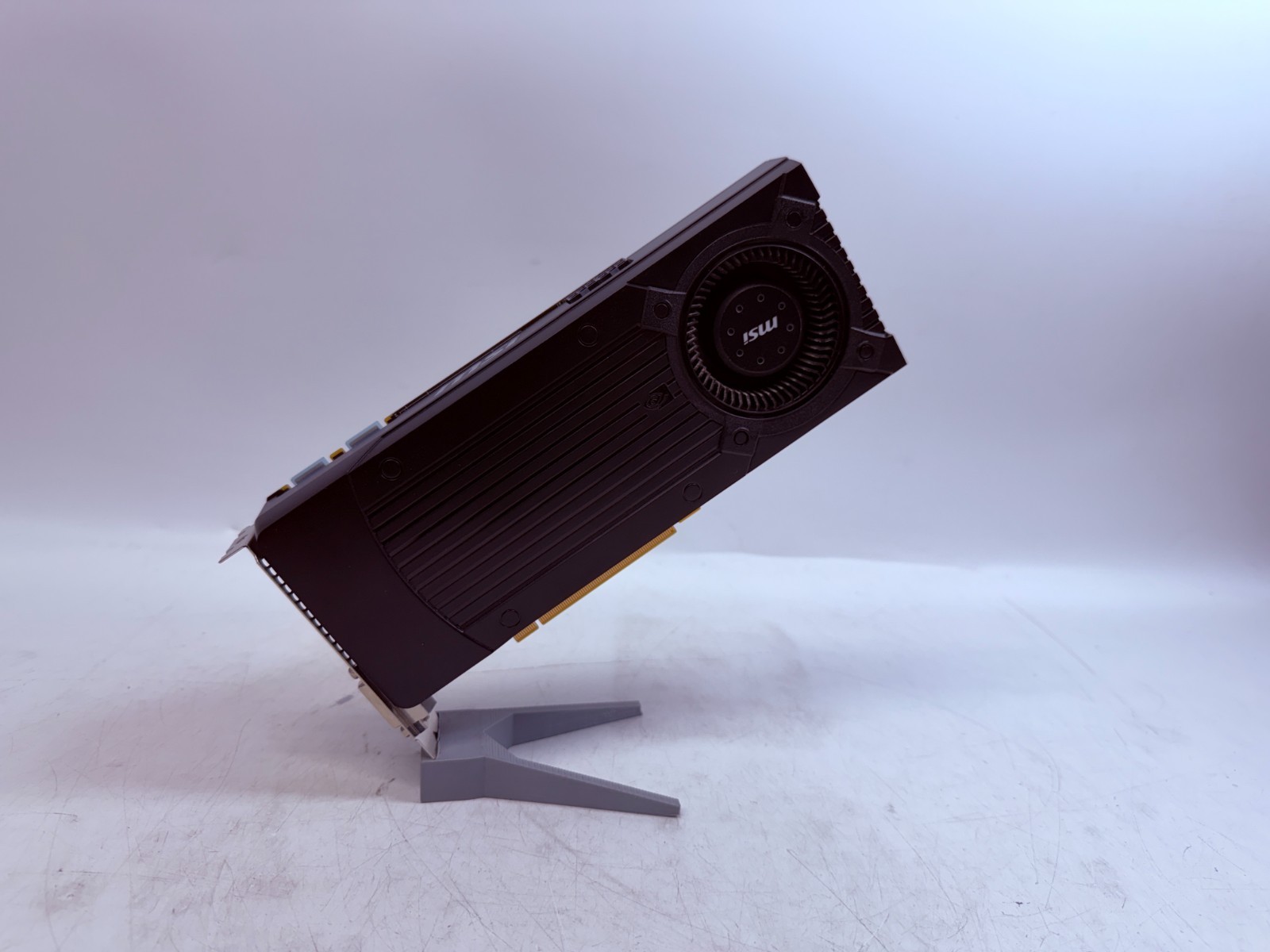 MSI NVIDIA GeForce GTX 670 2GB GDDR5 PCI-E Graphics Card (N670GTX-PM2D2GD5/OC)