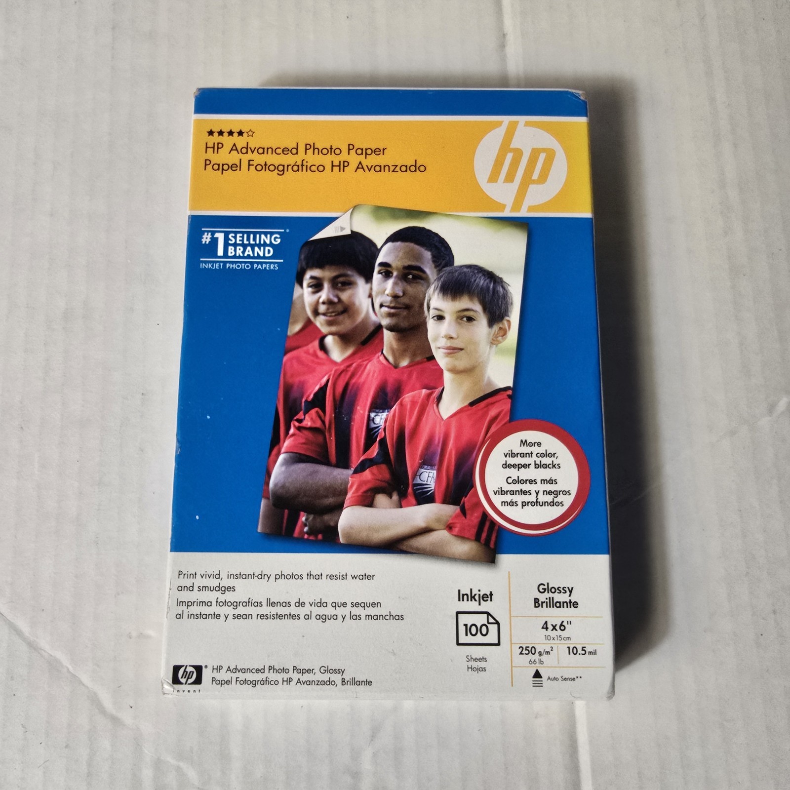 Hewlett Packard Q6638A 4 x 6 inch Glossy Printer Photo Paper - 100 Sheets