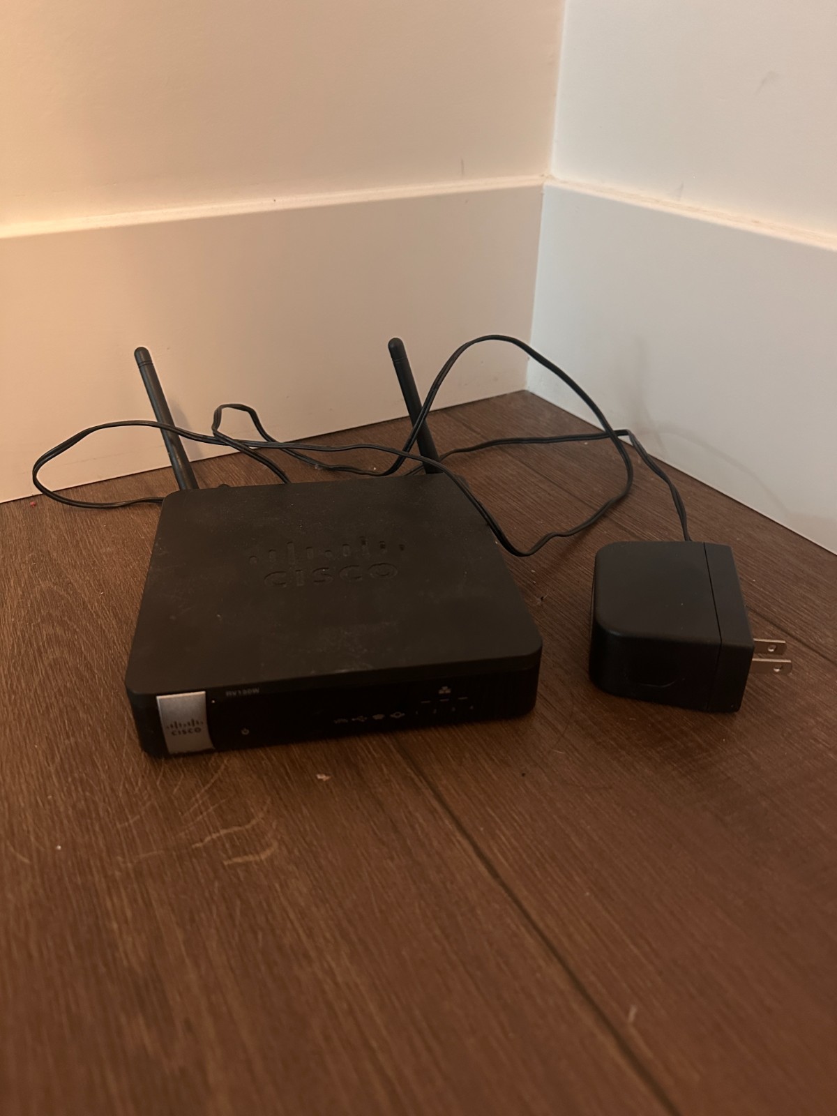 Cisco RV130 k9 NA VPN Wired Multifunction VPN Router (4B-B2)