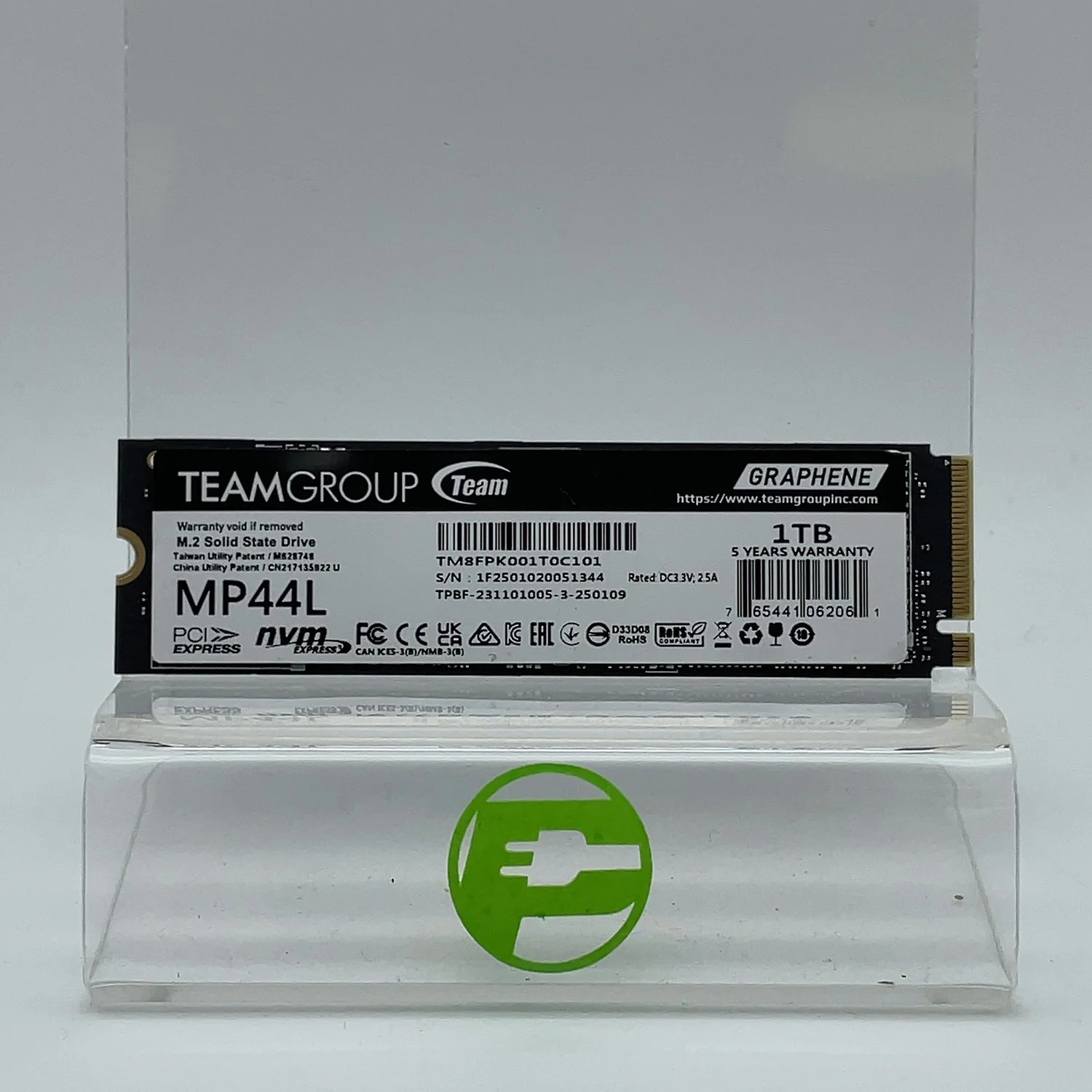 TeamGroup 2280mm MP44L 1TB M.2 NVMe Gen 3.0 x 4 SSD TM8FPK001T0C101