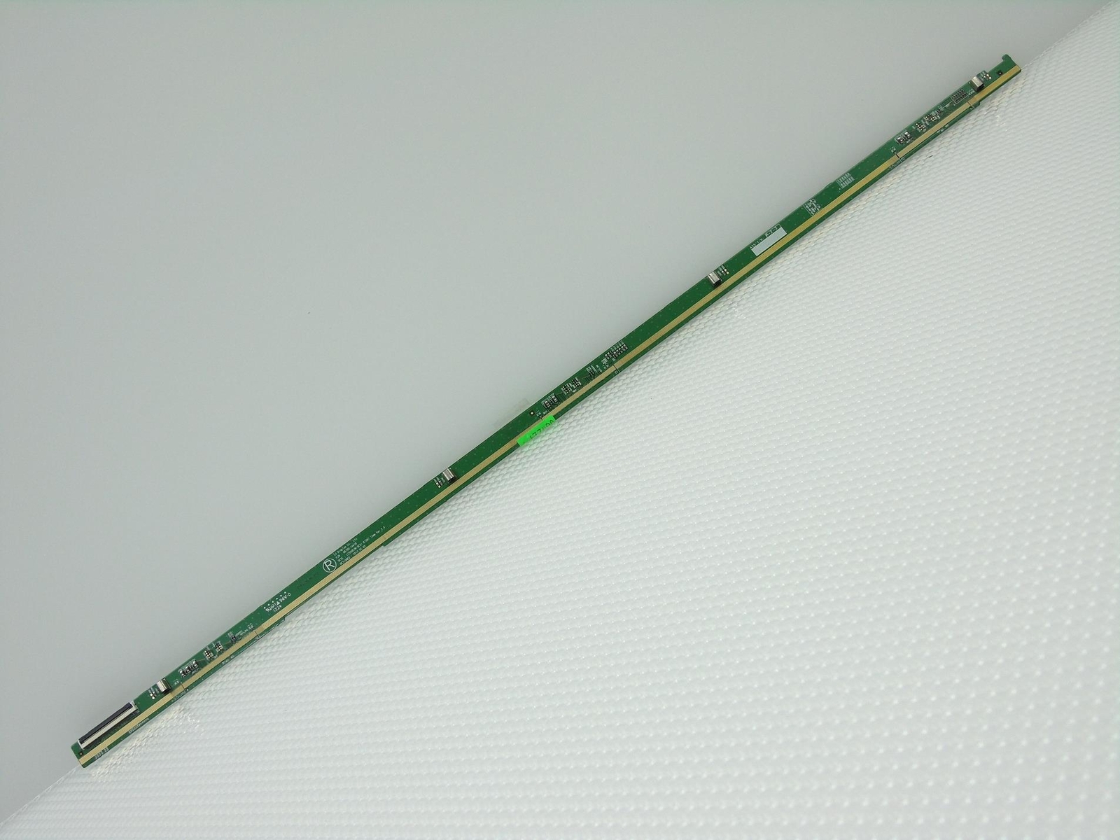LG 55LN5100-UB BUSVLHR  55" LED TV Panel Buffer Board Right - 6870S-1461B