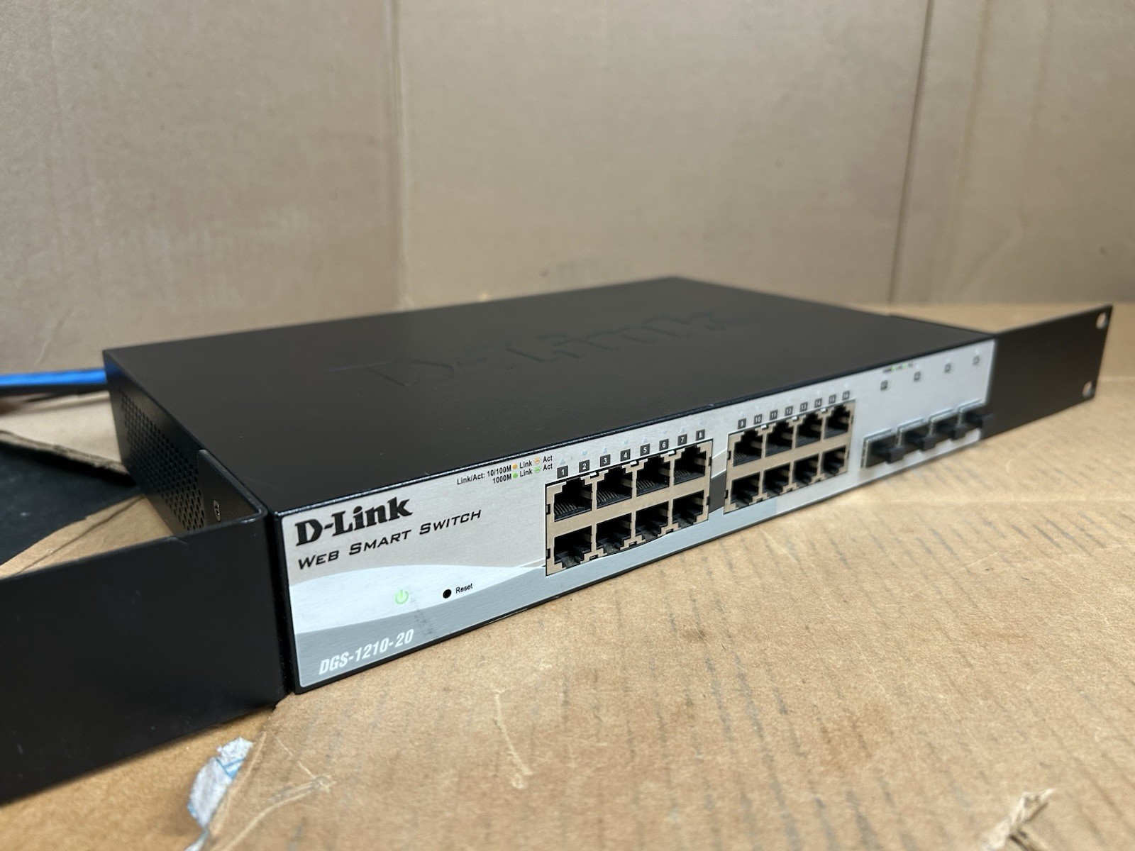 D-Link Web Smart Switch DGS-1210-20 20 Port Switch