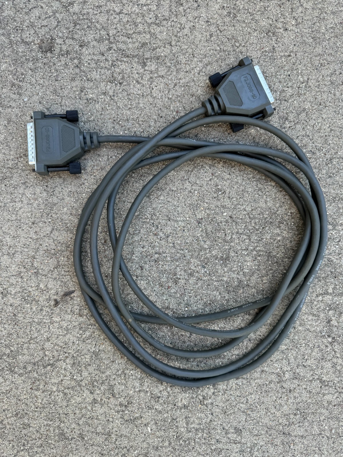 Belkin Pro Serial Modem Cable, 10ft, DB25 (Male and Female),  F2J088-10 