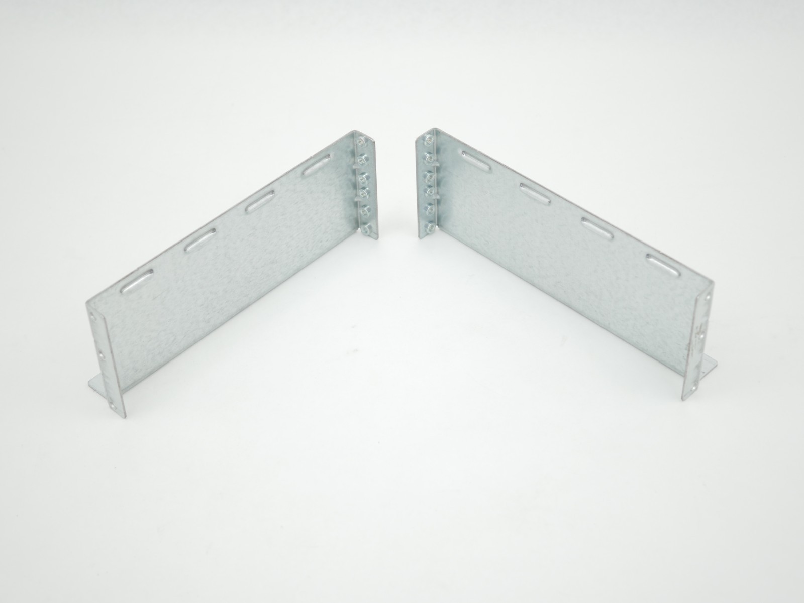 APC Smart-UPS RT Left Right Mounting Rails Brackets 870-22139C 870-22140C