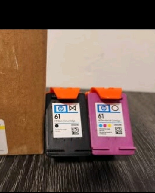 HP 61 Black/Tri-Color Standard Yield Ink Cartridge, 2/Pack