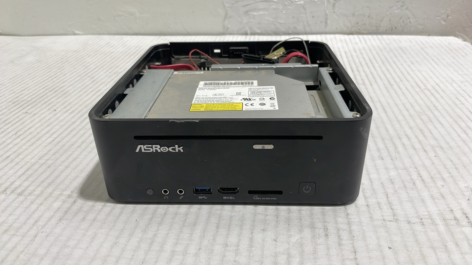 ASRock VisionX 420D Mini PC Intel Core i5-4200M Radeon R9 M270X No LID
