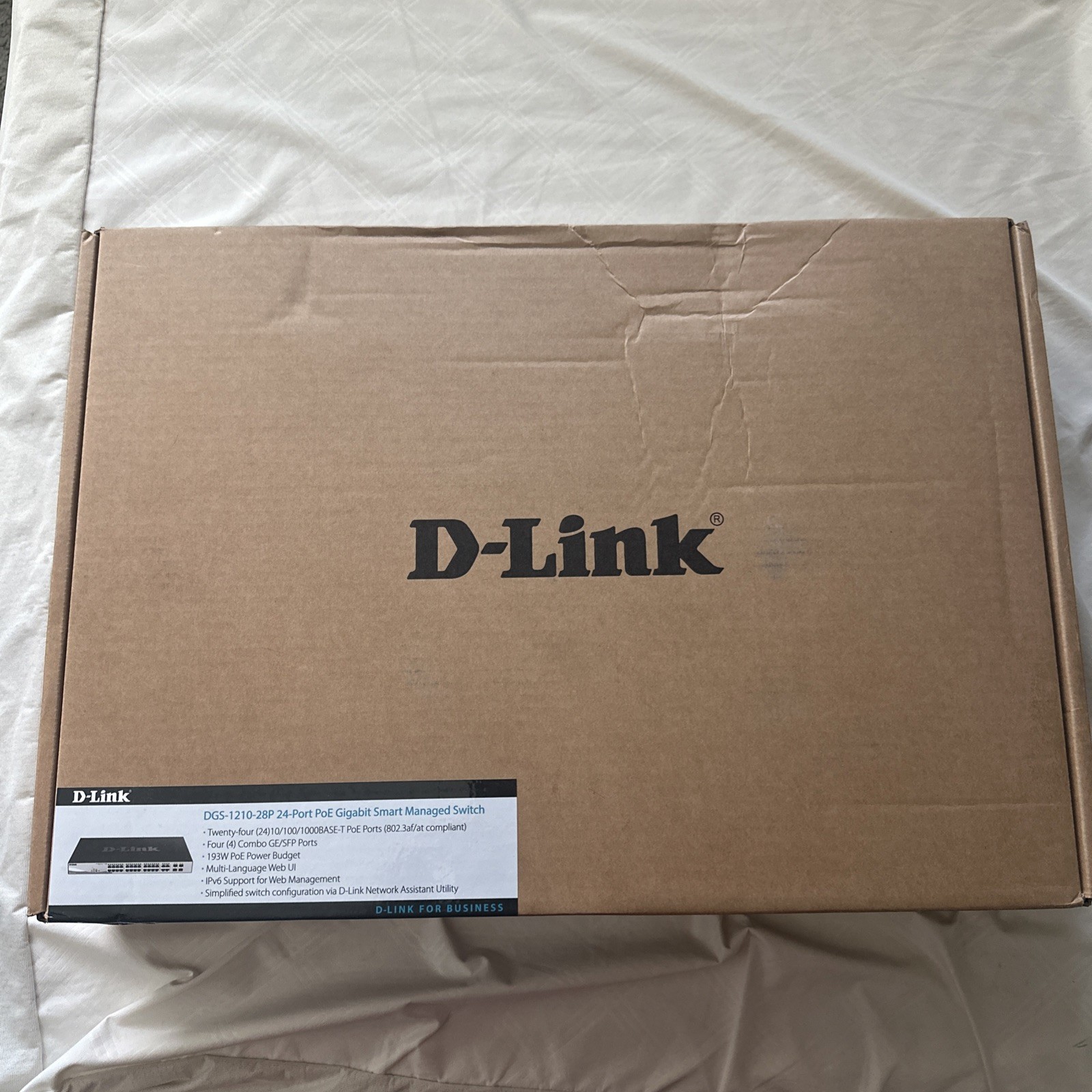 D-Link DES-1210-28P 28-Port Fast Ethernet Smart Managed PoE Switch Brand New