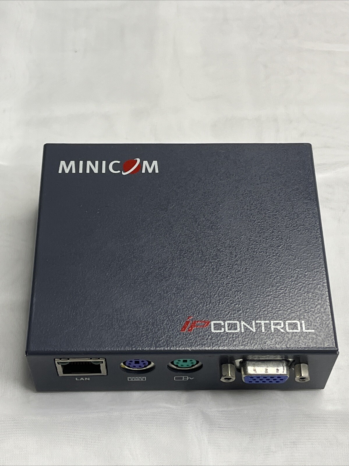 Tripp Lite Minicom IP Control 1SU70017/R Remote BIOS Digital KVM Technology