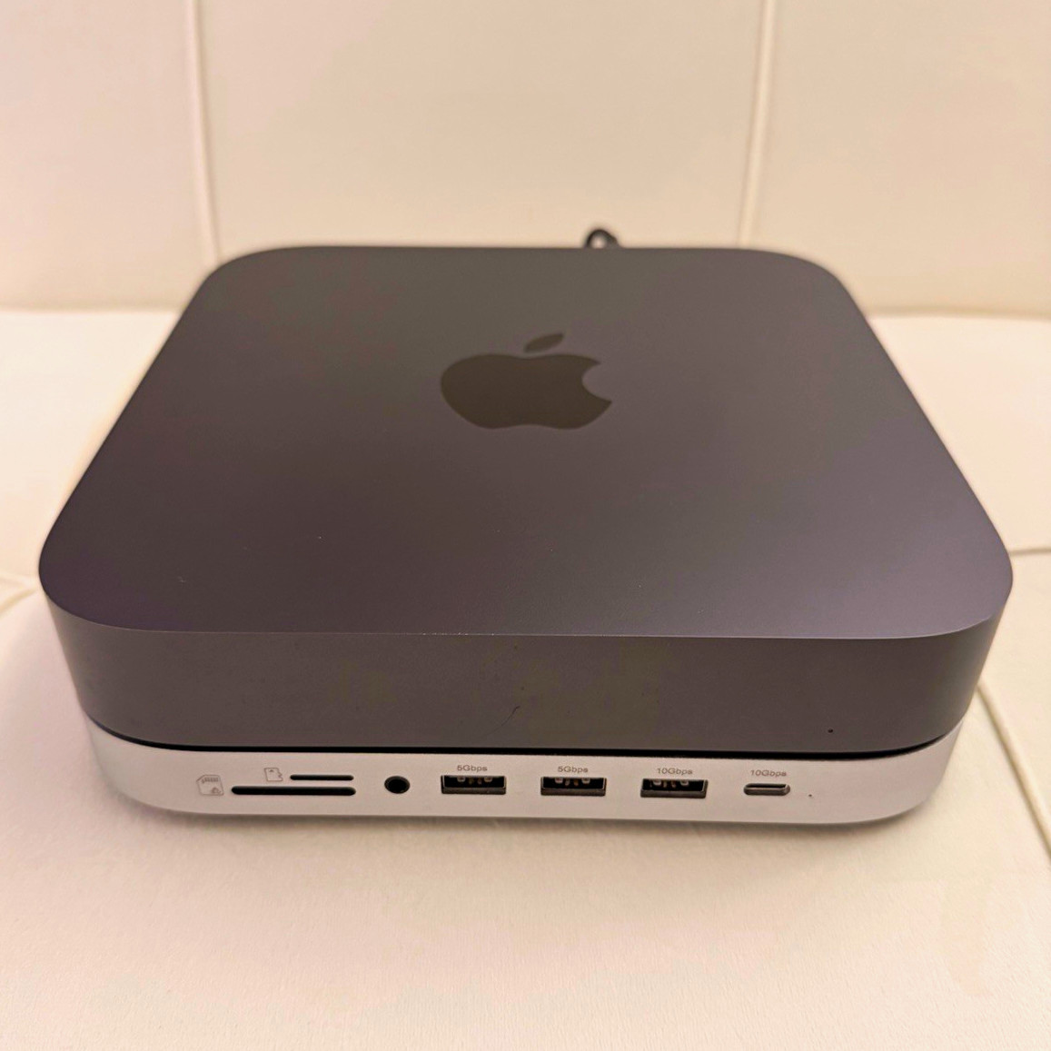 Apple Mac Mini 2018 i3 3.6GHz 32GB RAM 256GB SSD + Satechi Hub
