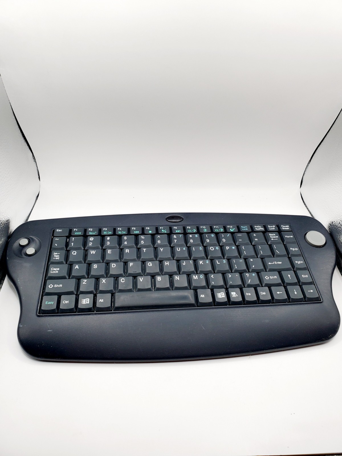 Chicony KB9820 Wireless Keyboard no Receiver