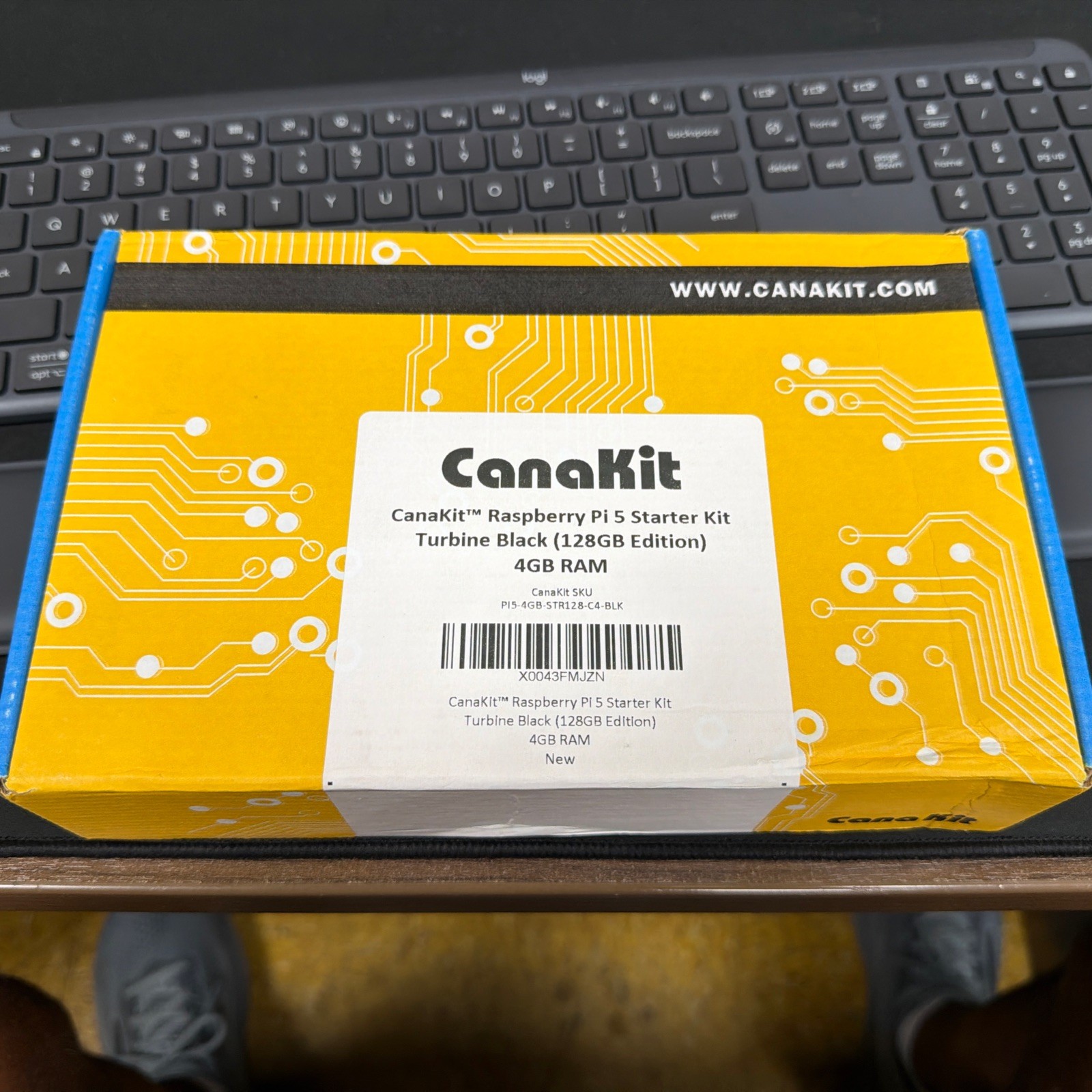 NEW IN BOX CanaKit Raspberry Pi 5 Starter Kit- (128GB Edition) (4GB RAM)