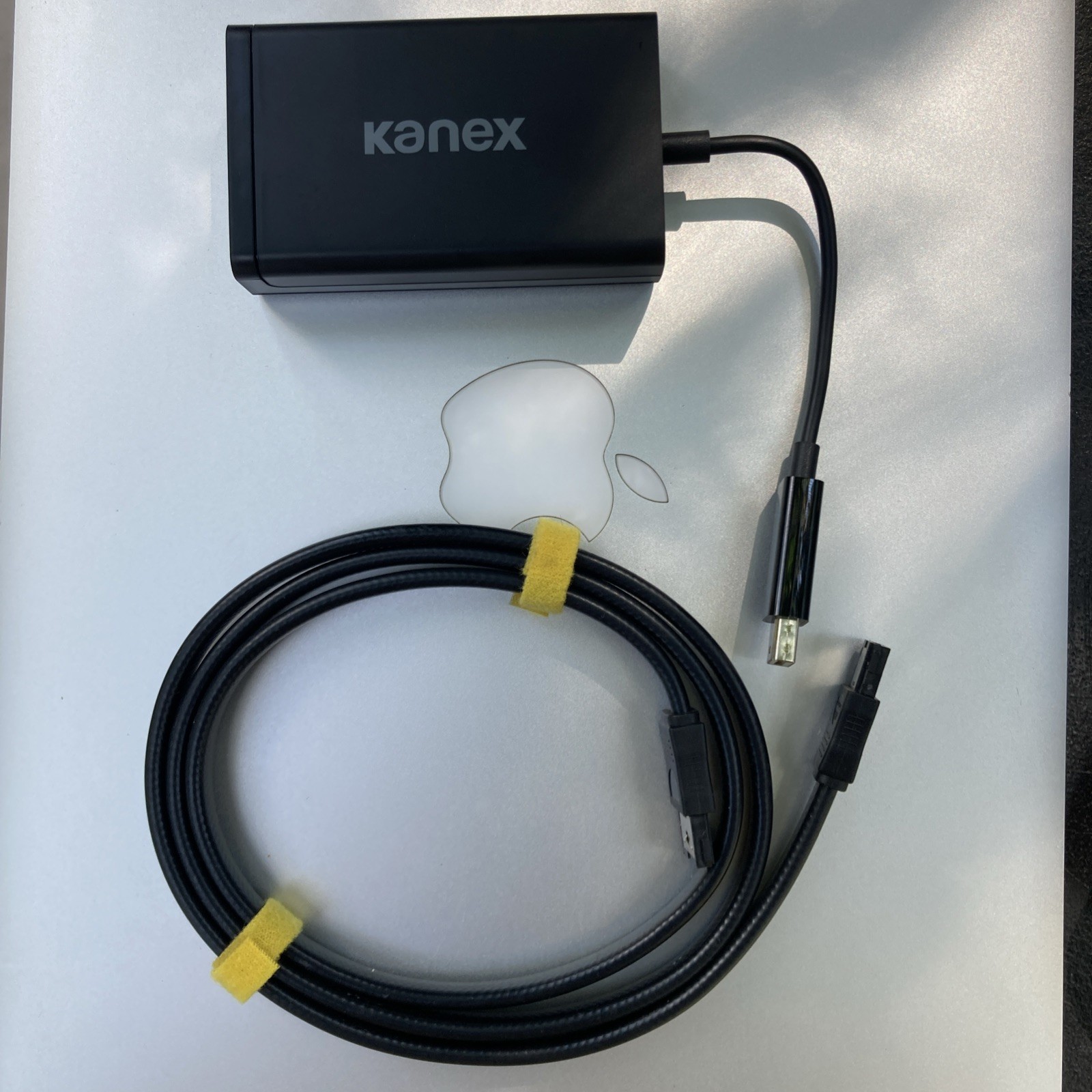 Kanex KTU10 Thunderbolt 2 to eSATA & USB 3.0 Adapter  eSATA Cable