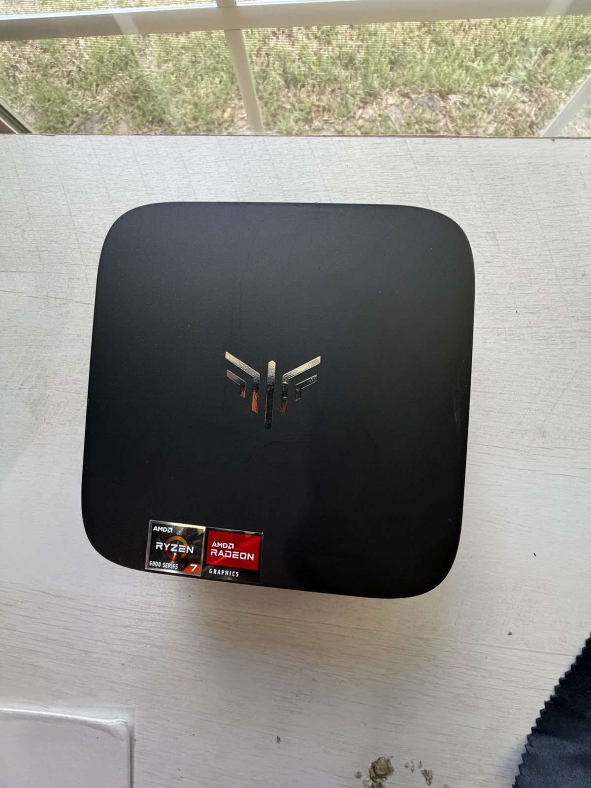 KAMRUI H1 Mini PC ( NO POWER CORD)