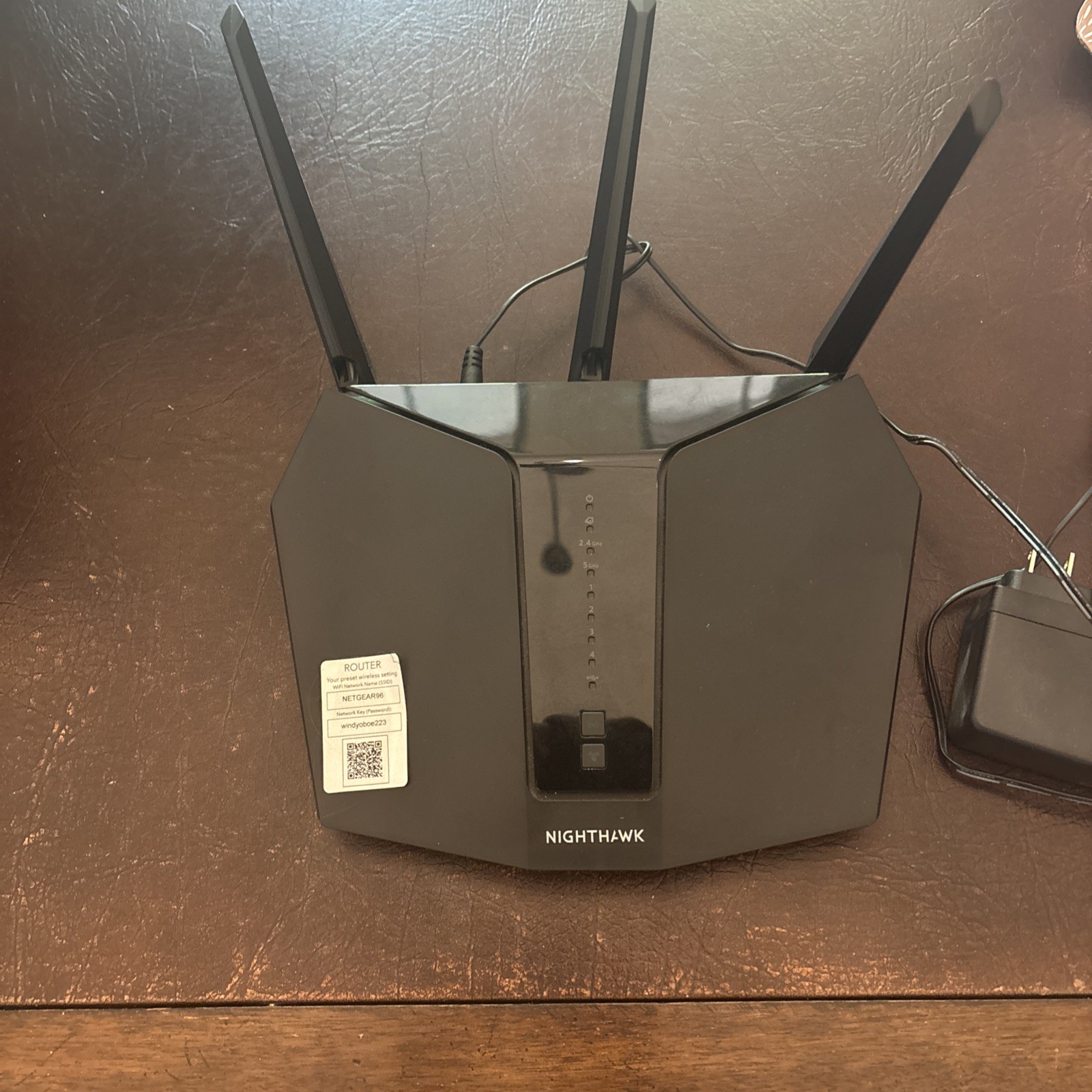 Nighthawk AX2400 Router. Model RAX29. Excellent Condition.