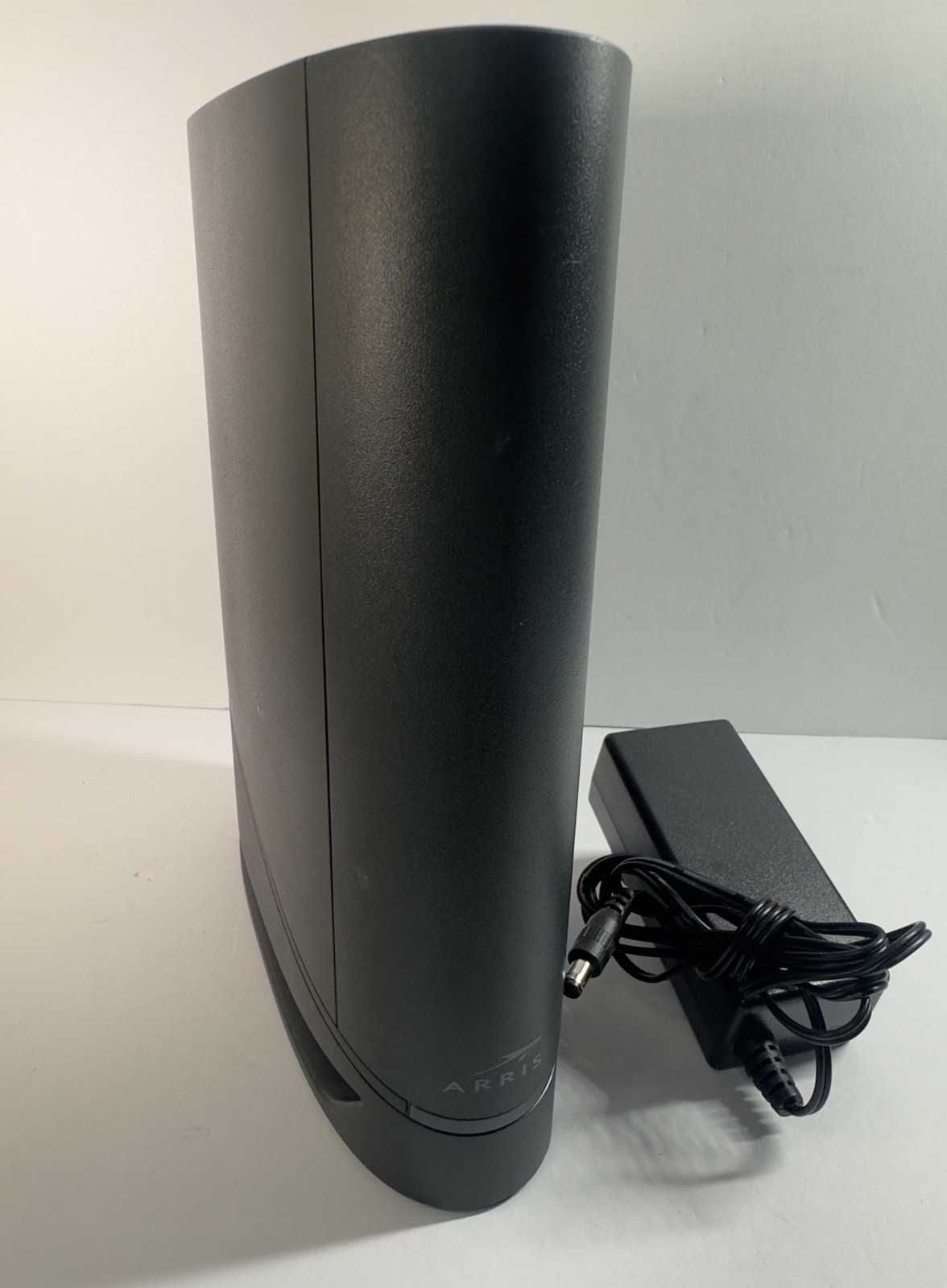 ARRIS Surfboard G34 DOCSIS 3.1 Gigabit Cable Modem & AX3000 Wi-Fi 6 Router