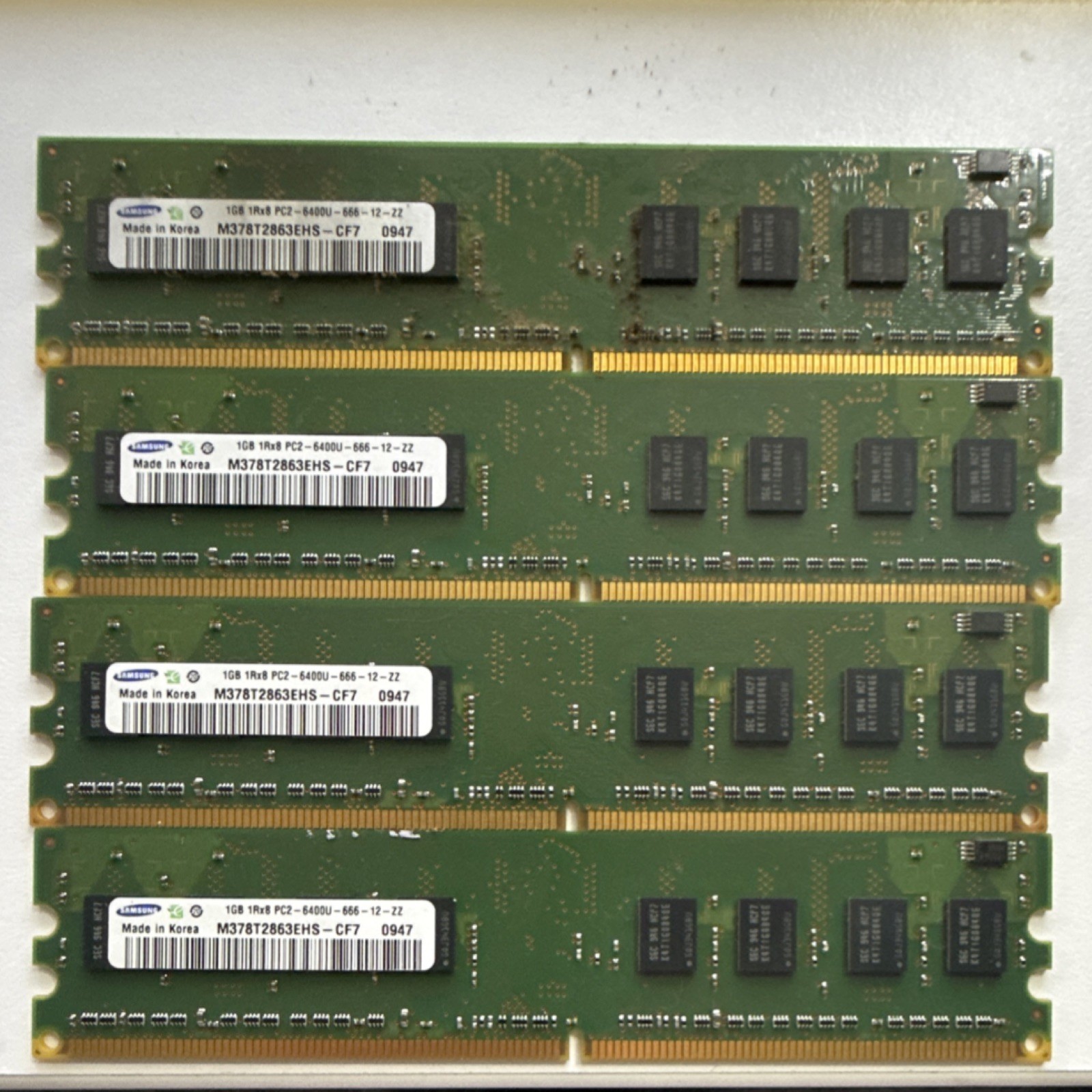 Samsung 4GB DDR2 SDRAM DIMM PC2-6400 240-Pin RAM 4x1GB M378T2863EHS-CF7