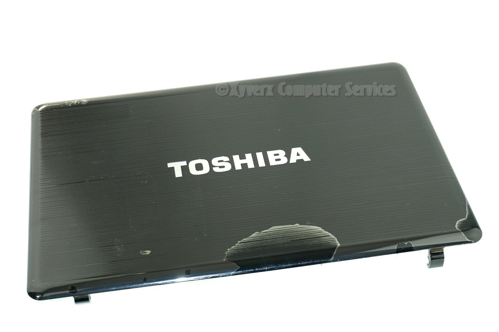 K000118510 AP0IW000110 GENUINE TOSHIBA LCD BACK COVER P745 READ(GRADE C)(BB22)