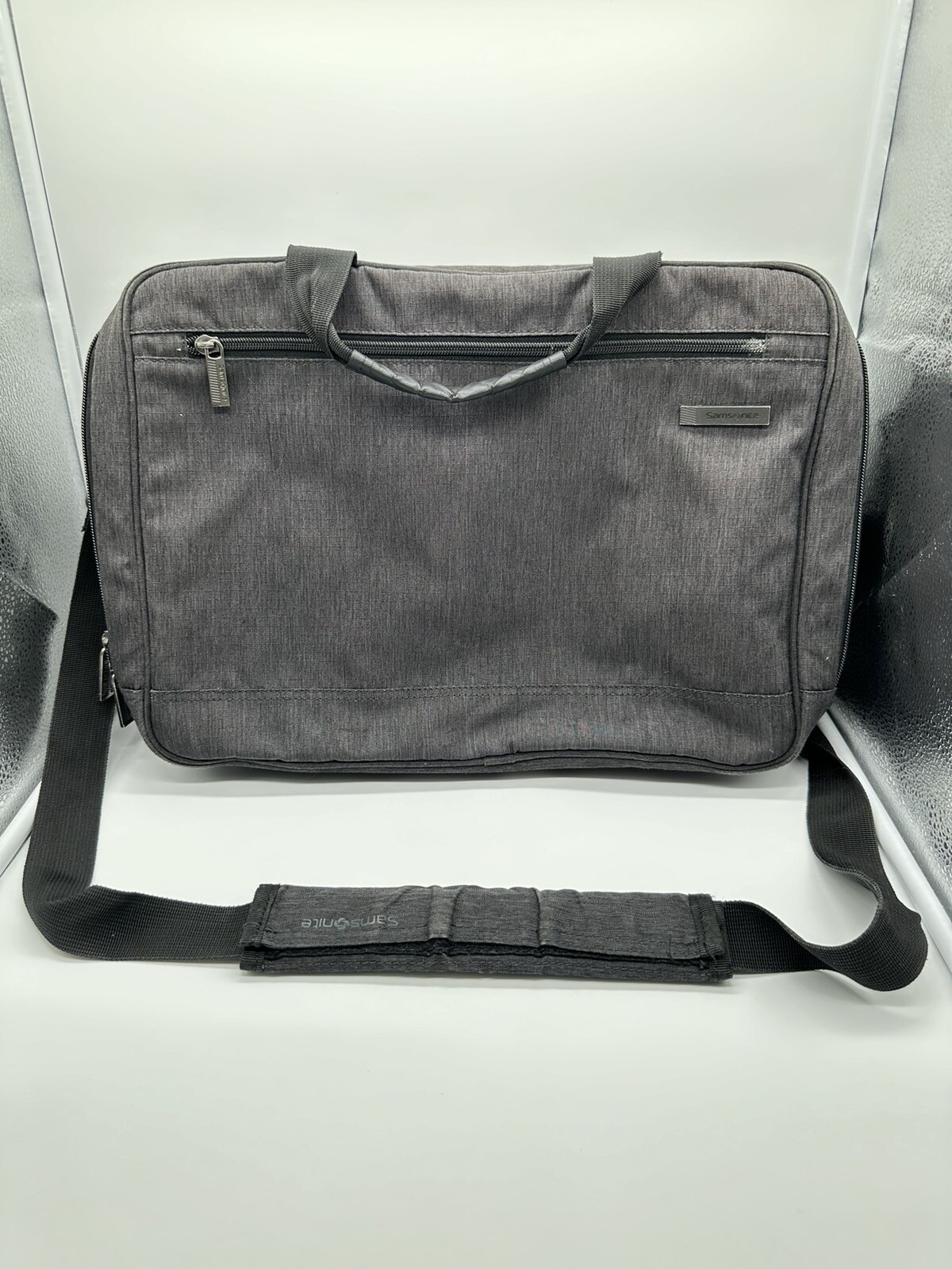 Samsonite Modern Utility Top Loading Briefcase in Heathered - Gray