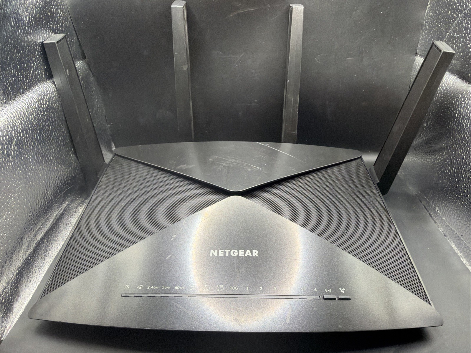 NETGEAR Nighthawk X10 AD7200 Smart WiFi Router (Model R9000) NO Adapter/bundle