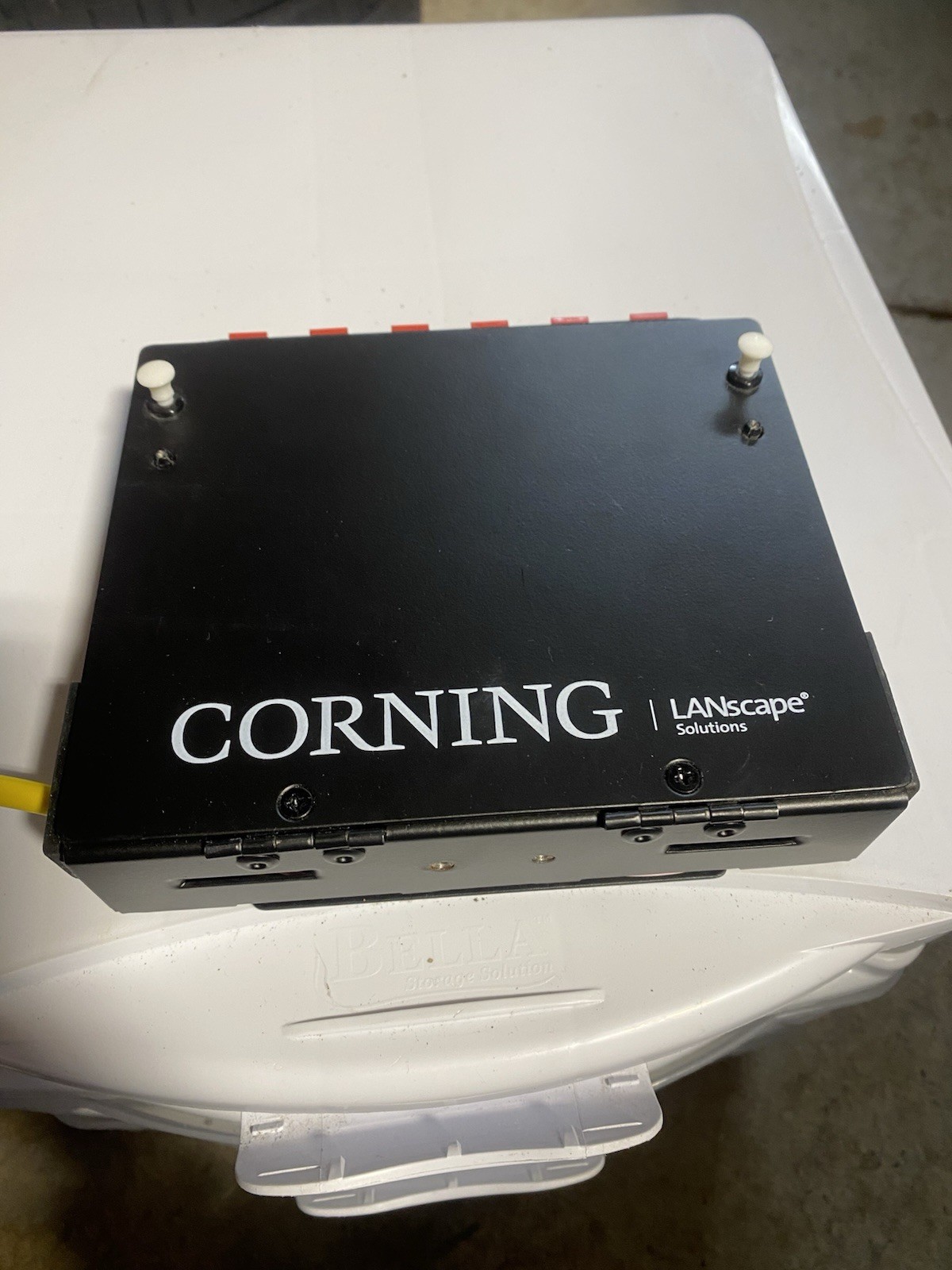 Corning SPH-CS12-A9-POORE 12F LC Duplex Single-Panel Housing (SPH) Pigtailed OS2
