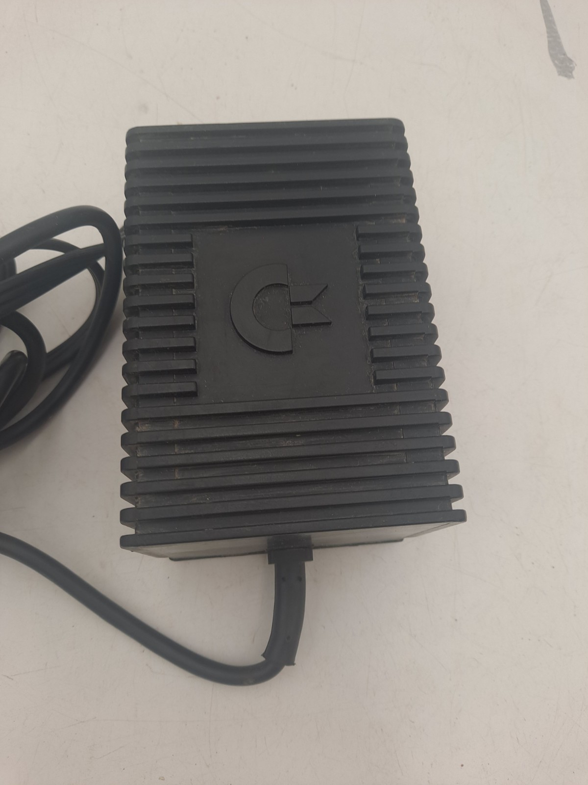 Vintage Commodore C64 Power Supply 4-pin
