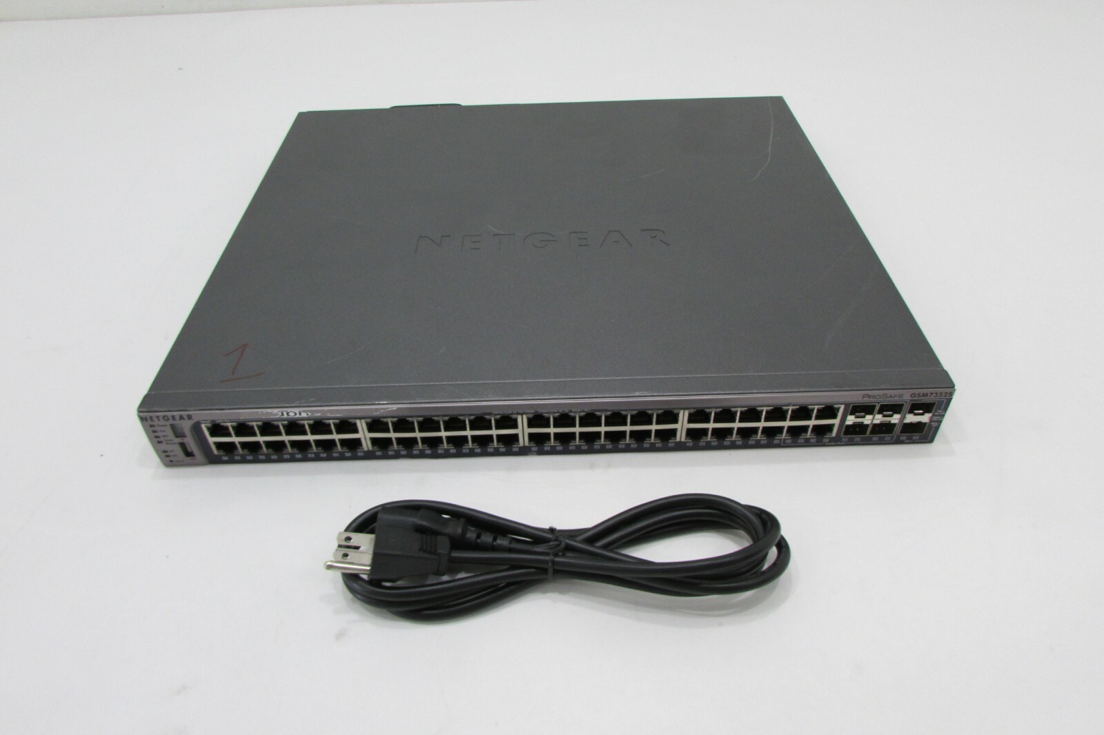 NETGEAR GSM7352S V2H1 ProSAFE 48+4 Gigabit Ethernet L3 Managed Stackable Switch