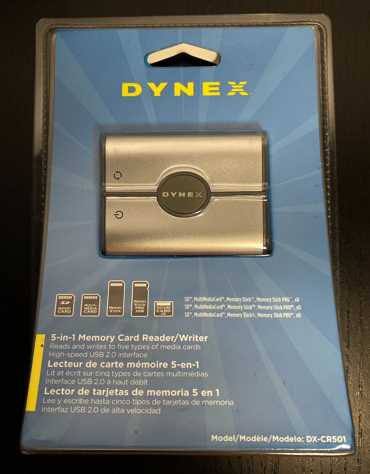 Dynex DX-CR501 External USB 5-in-1 Memory Card Reader/Writer New