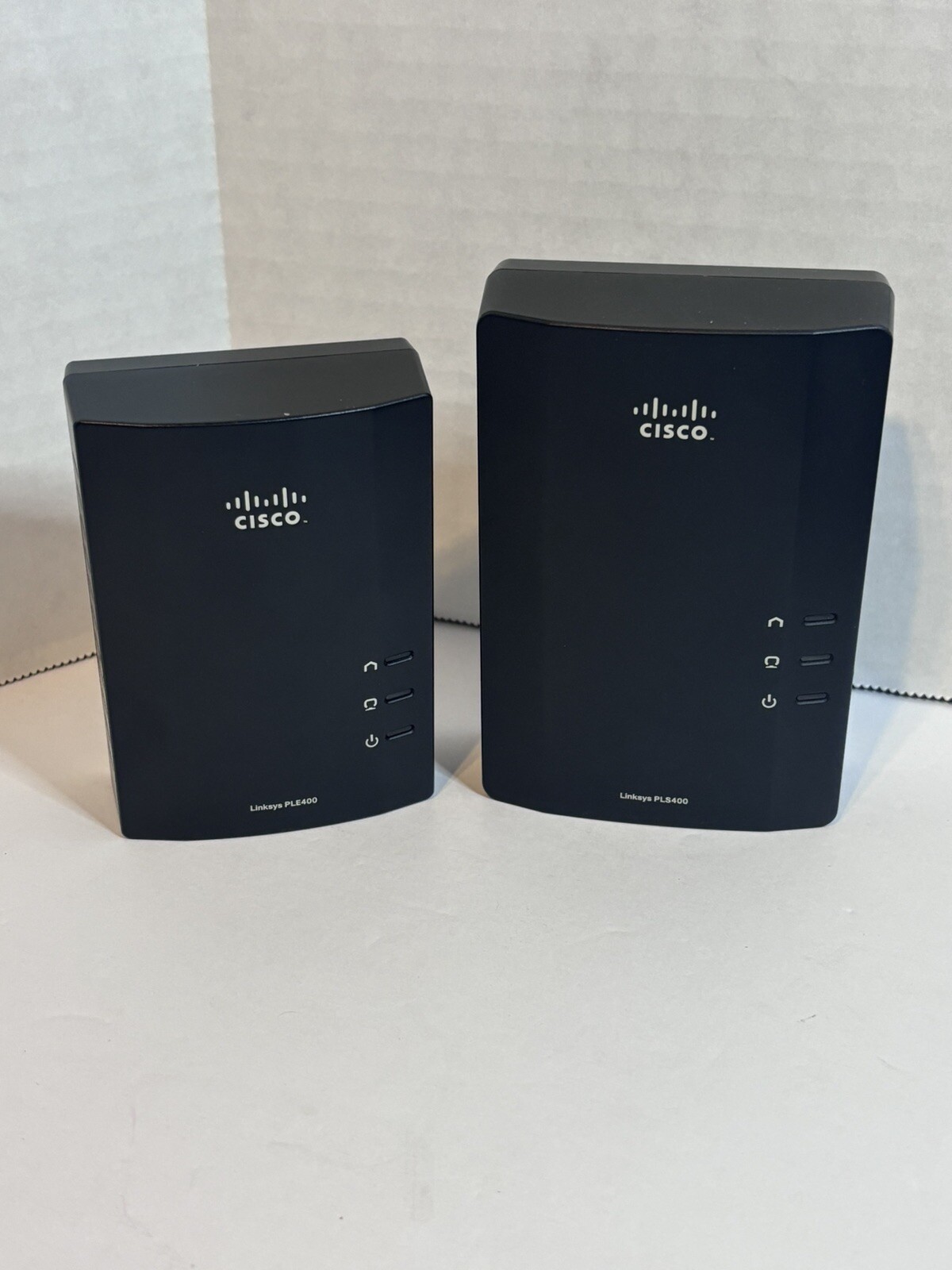 CISCO Linksys Powerline Ethernet - PLS400 & PLE400