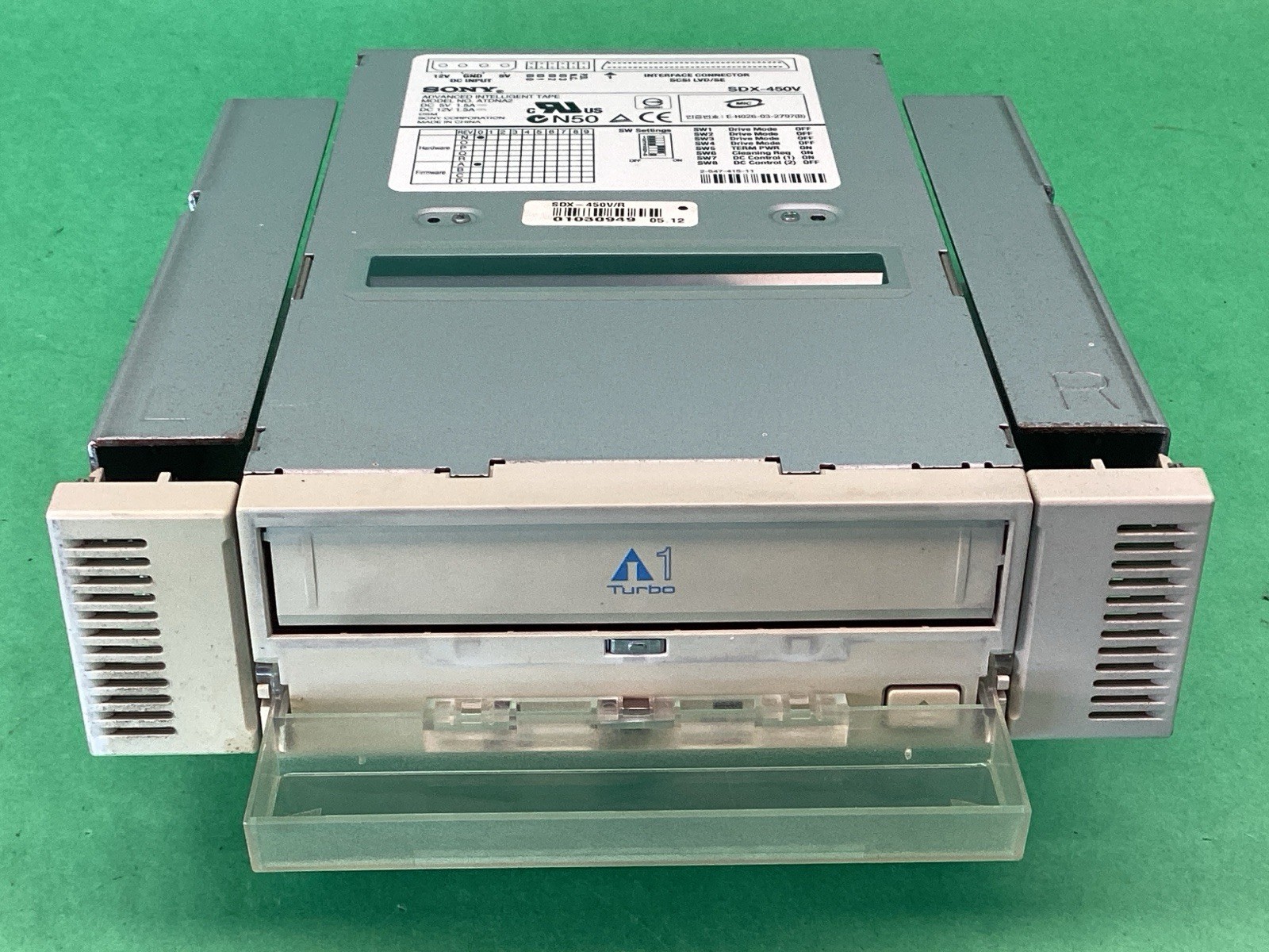 Beige SONY Tape Drive ATDNA2 SDX-450V SCSI Internal - UNTESTED