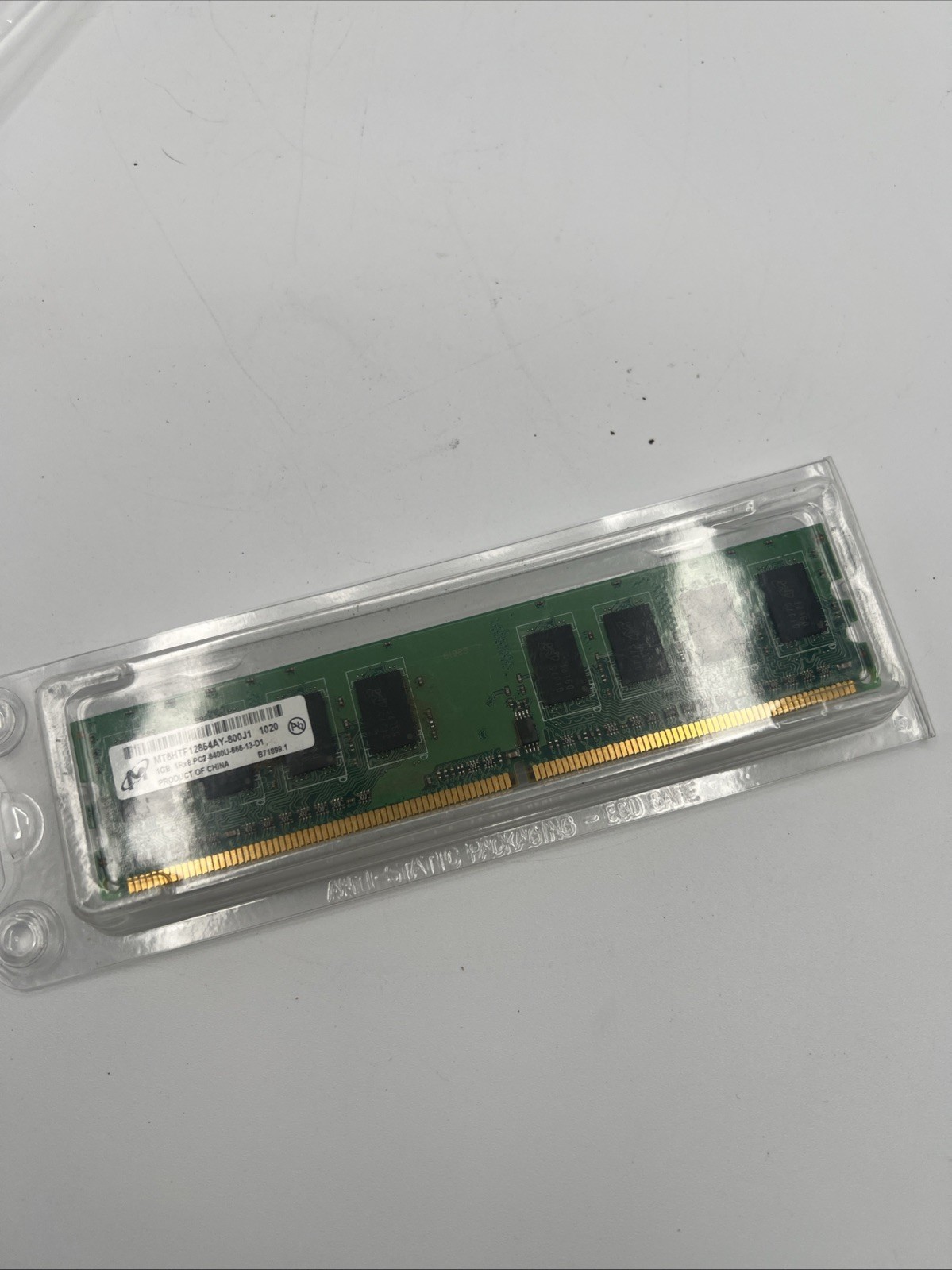 Micron 1GB PC2-6400U Laptop Memory MT18HTF12864AY-800J1 RAM