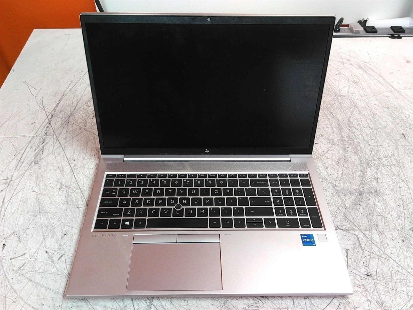 Defective HP EliteBook 850 G8 15.6