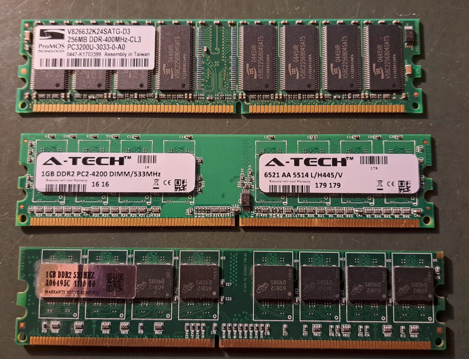 3 Memory cards A-Tech, ProMOS, M:  2 - 1GB DDR2 533 MHZ; , 1 - 256MB DDR 400MHZ