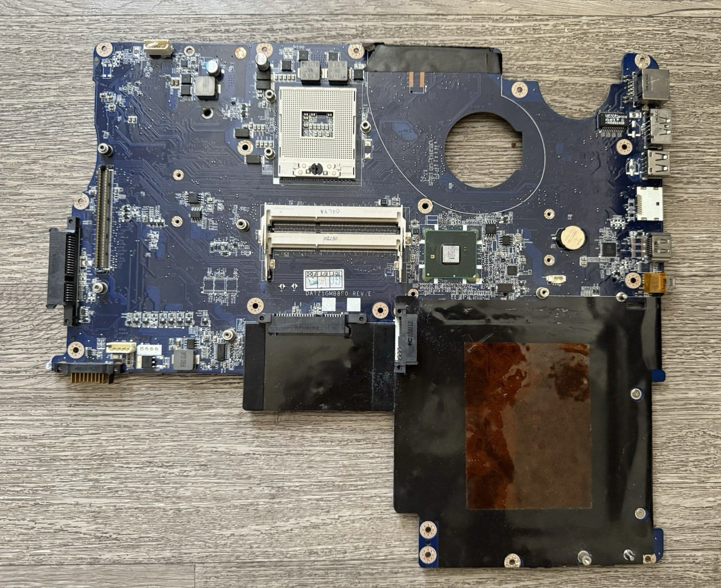 Foxconn DATZ1GMB8E0 Rev E Laptop Motherboard Mainboard, Blue for Toshiba i7cpu
