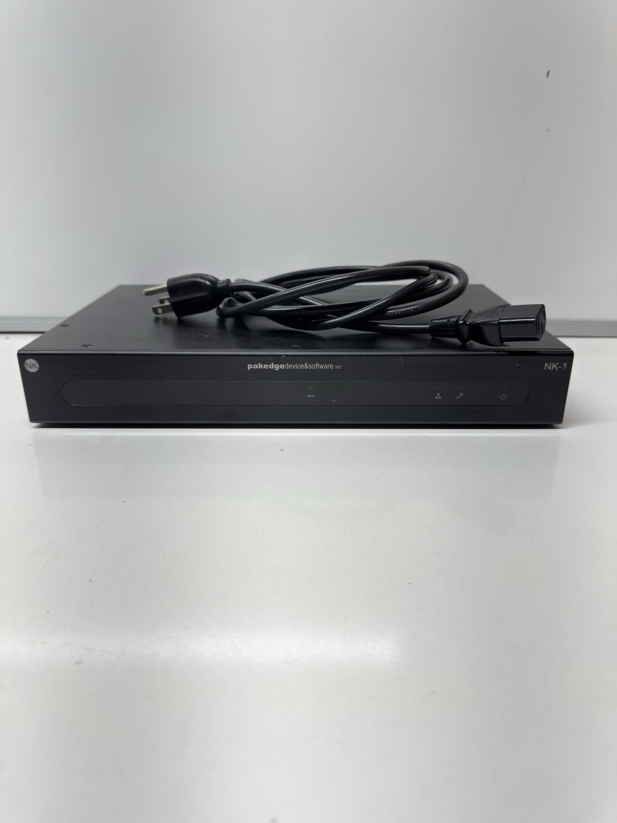 Pakedge NK-1 Network Appliance