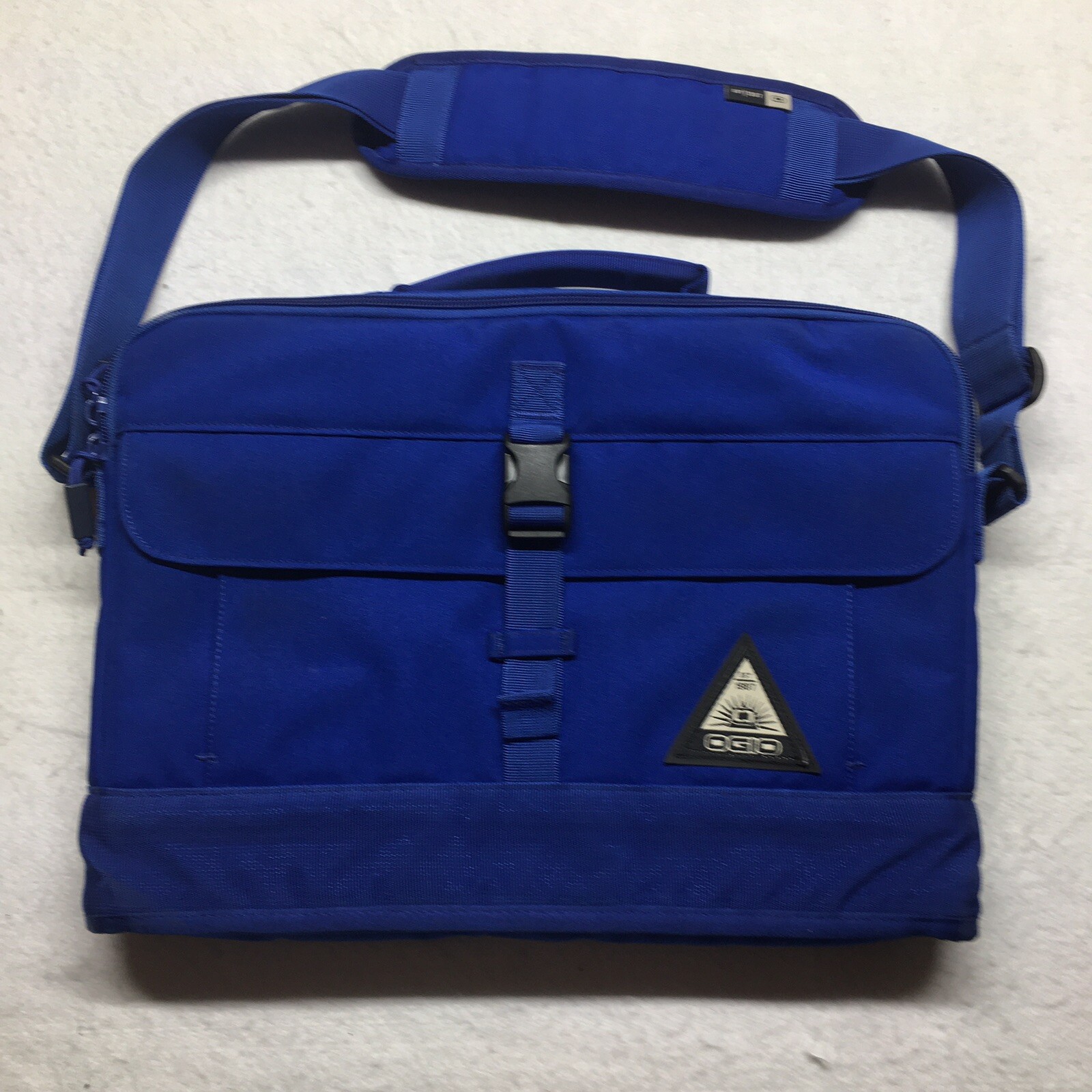 OGIO Ruck Slim Case Blue Laptop/Computer Bag W/ Shoulder Strap