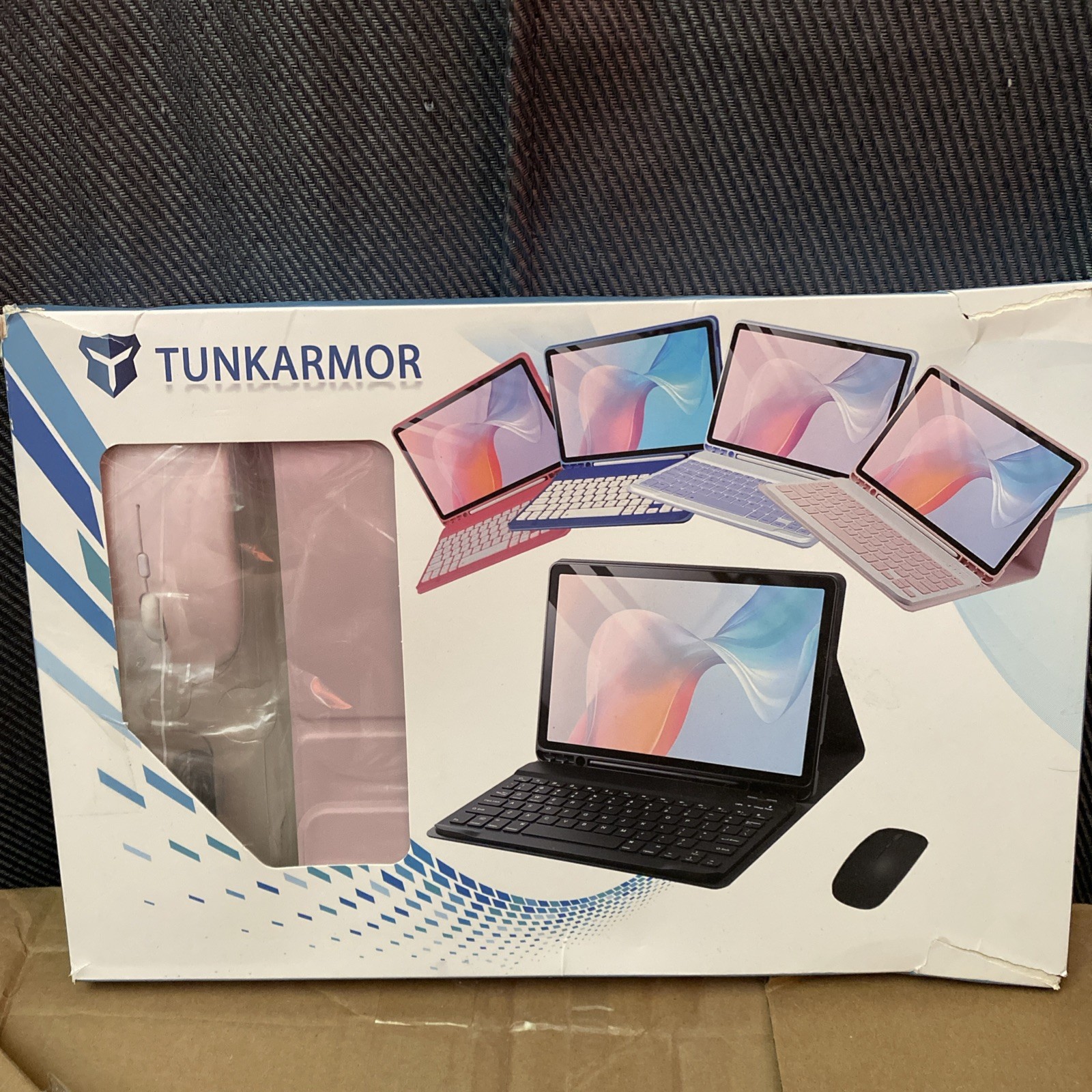 Tunkarmor Backlit Keyboard Case Includes Keyboard, Mouse & Cables