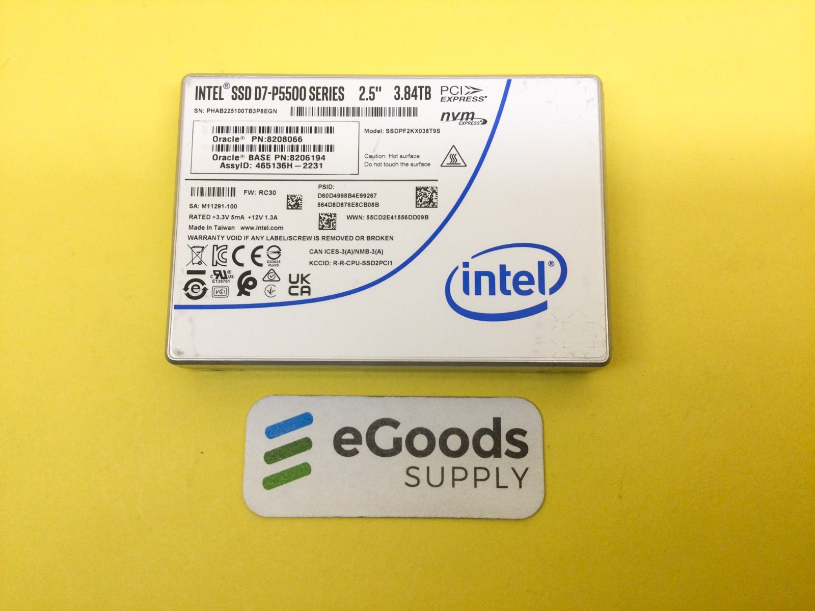 8208066 Sun Oracle Intel P5500 3.84TB PCIe 4.0 NVMe U.2 2.5in SSD SSDPF2KX038T9S