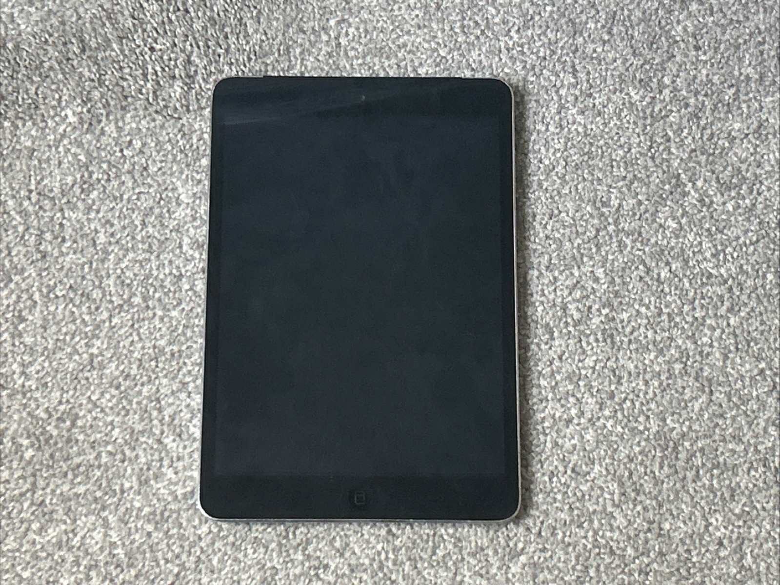 Apple iPad Mini 2 16gb down button doesn’t work