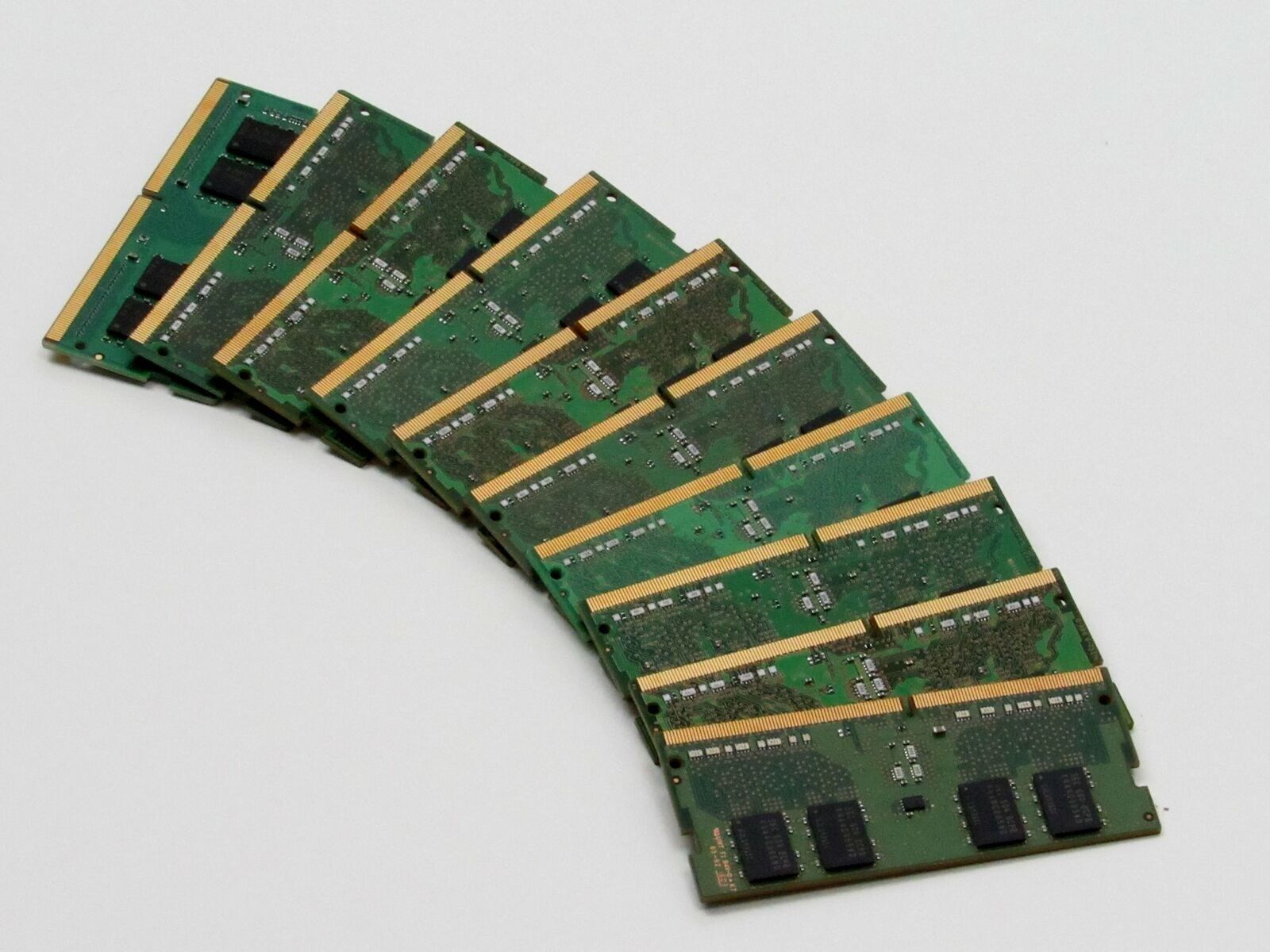 LOT 10 8GB 80GB (10X 8GB) Assorted DDR4 PC4-2400T Laptop SODIMM RAM