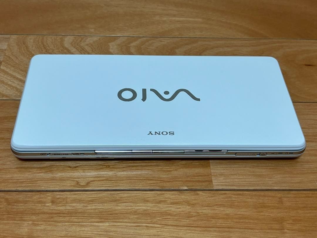 SONY VAIO P VGN-P80H Win Vista Ultra Portable Atom Z520 2GB HDD 60GB  #O9035