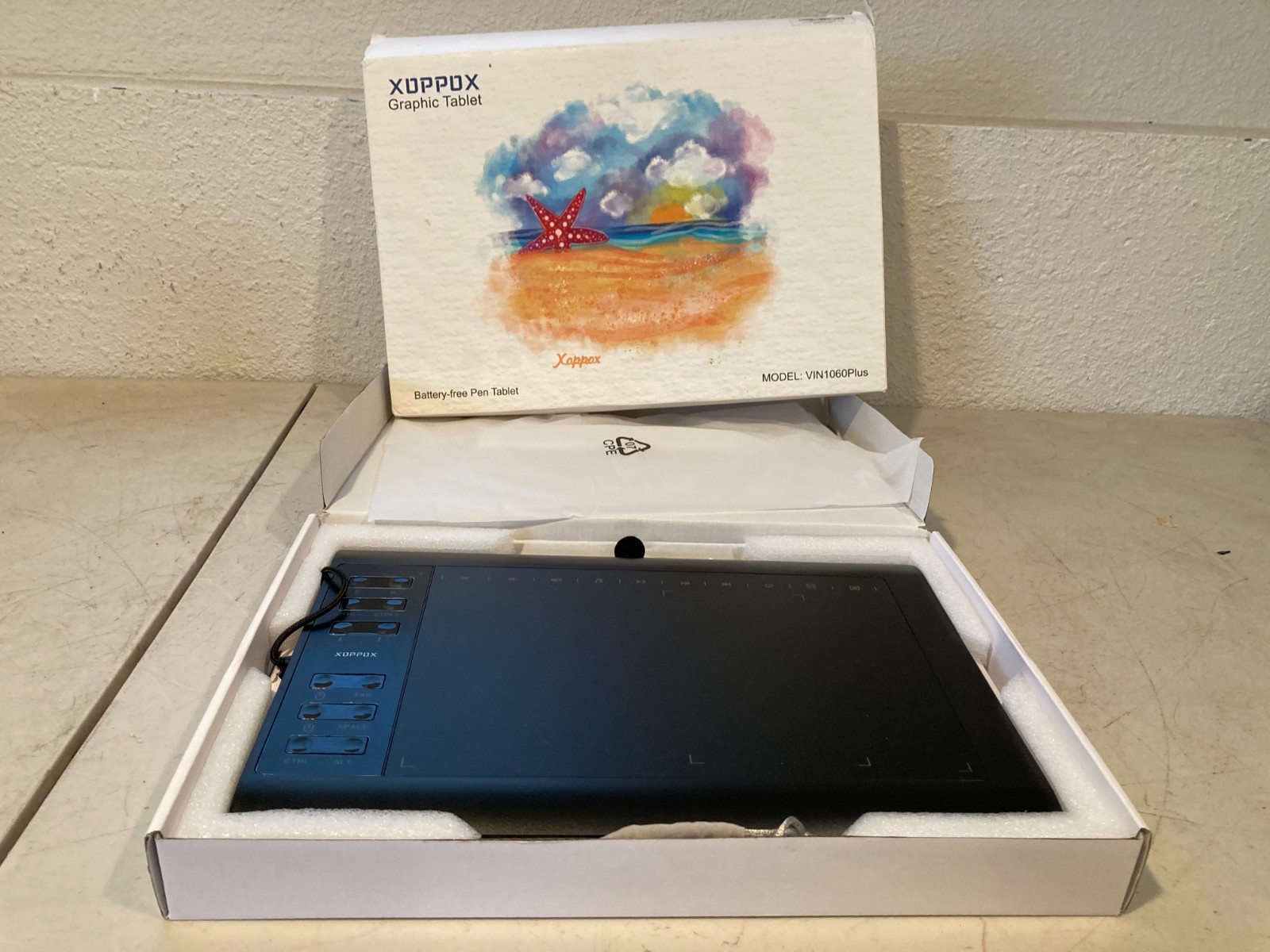 XOPPOX VIN1060Plus 10 x 6" Graphics Drawing Tablet with Battery-Free Stylus
