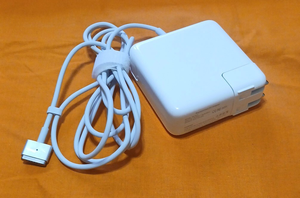 Replacement 60W MagSafe 1 L-Tip Power Adapter Charger - 63" Cord for Apple
