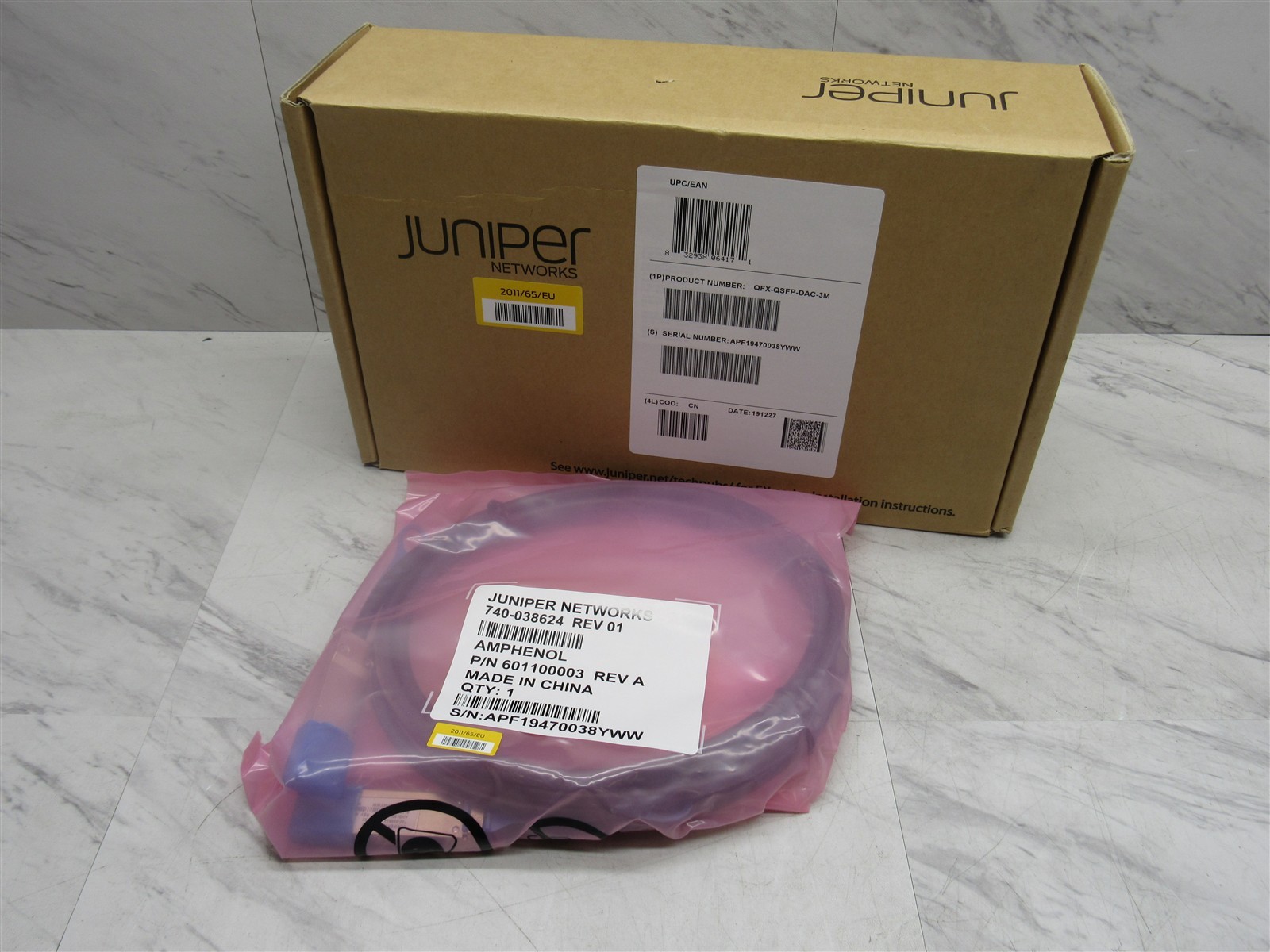 NEW Juniper Networks QFX-QSFP- DAC-3M Compatible 40Gb QSFP+ Passive Direct Cable