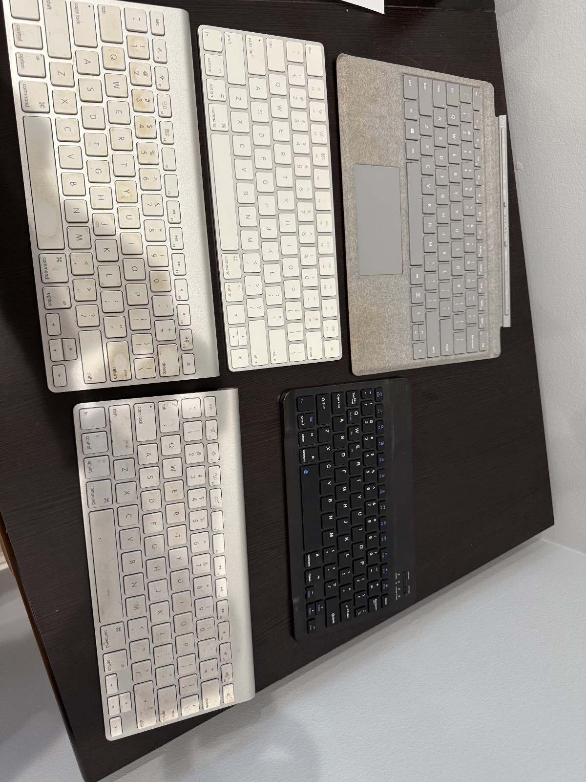 Lot Of Tested Keyboards Apple, Surface Pro (5 total)