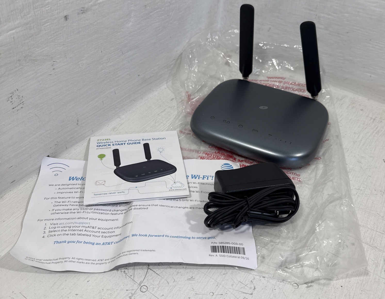 Straight Talk Wireless Z723EL Home Phone Base Station 1-Line Gray