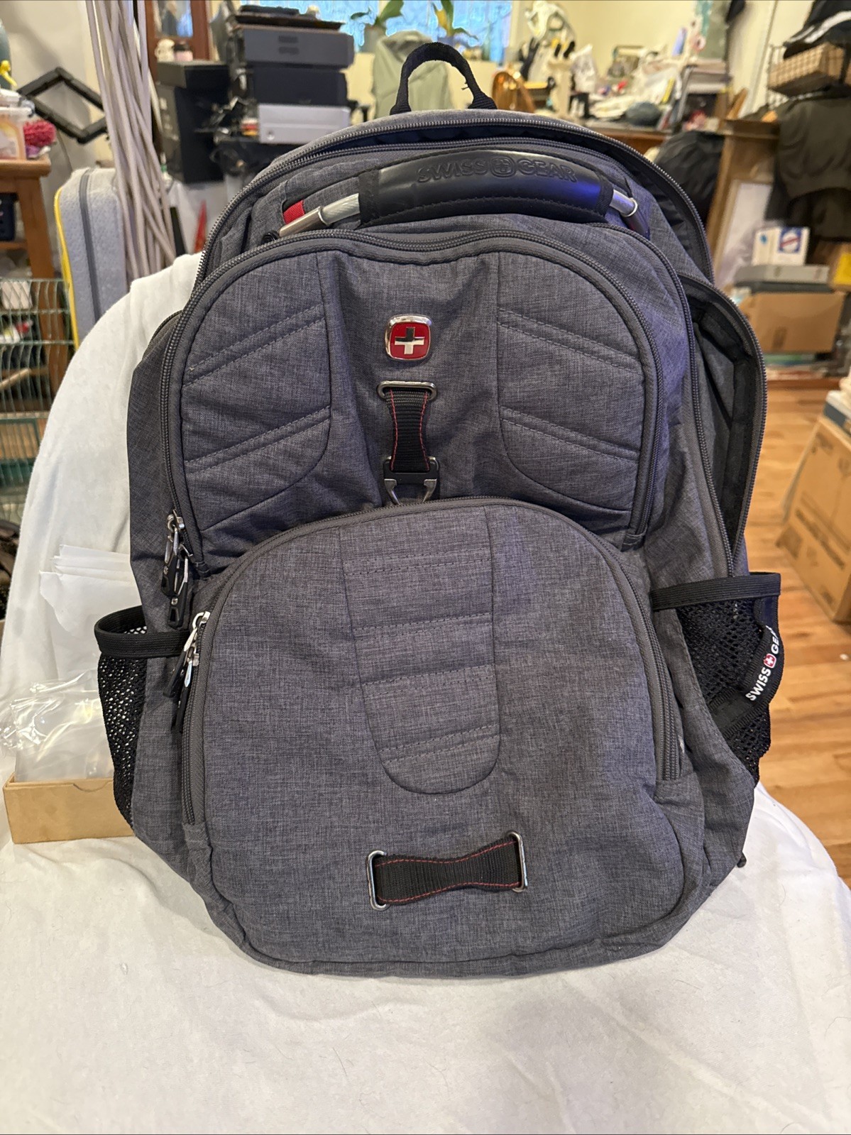 Swiss + Gear Scan Smart Backpack