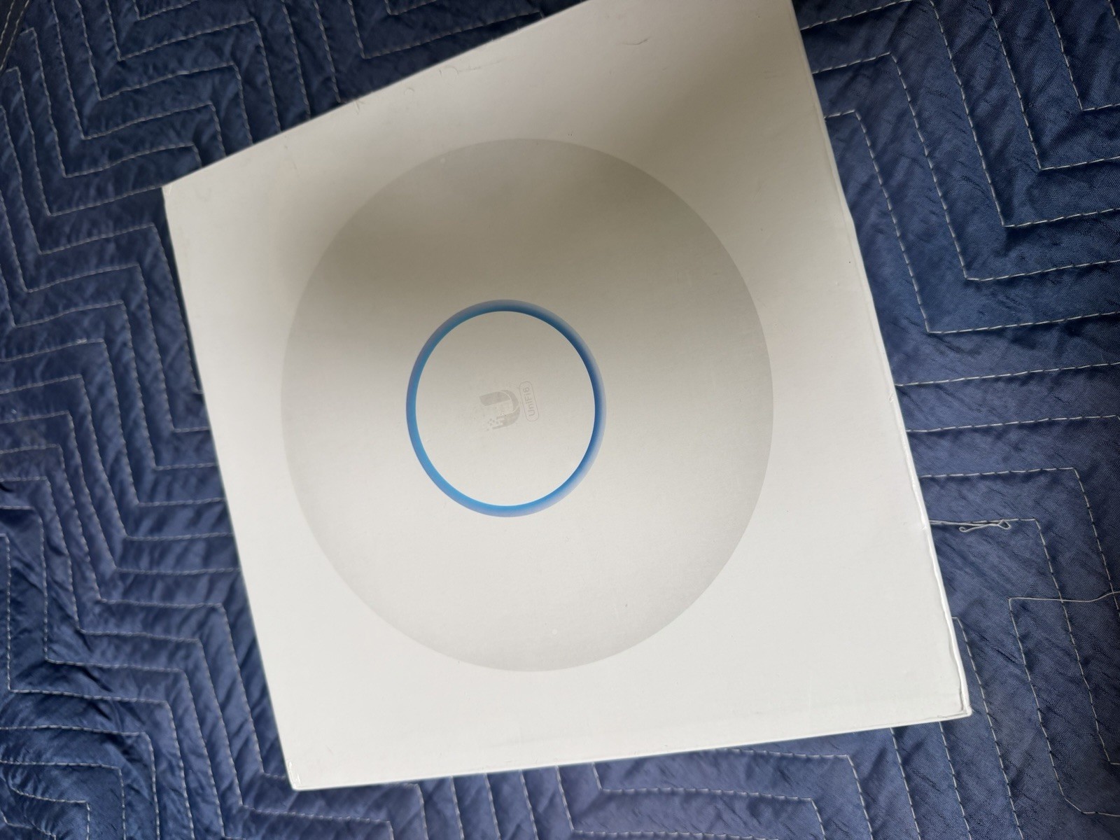 Ubiquiti Networks UniFi U6 Long-Range Access Point (U6-LR-US)  